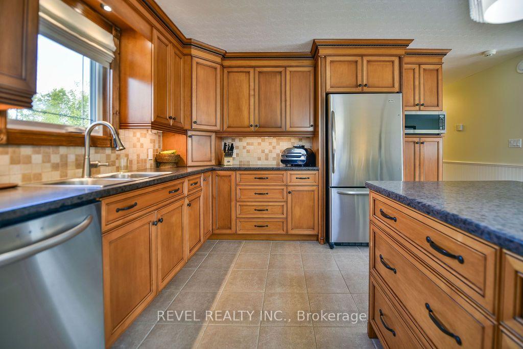 Photo 10 of 299 Dorans Road, Timmins, TNW - Rural — HOMEH