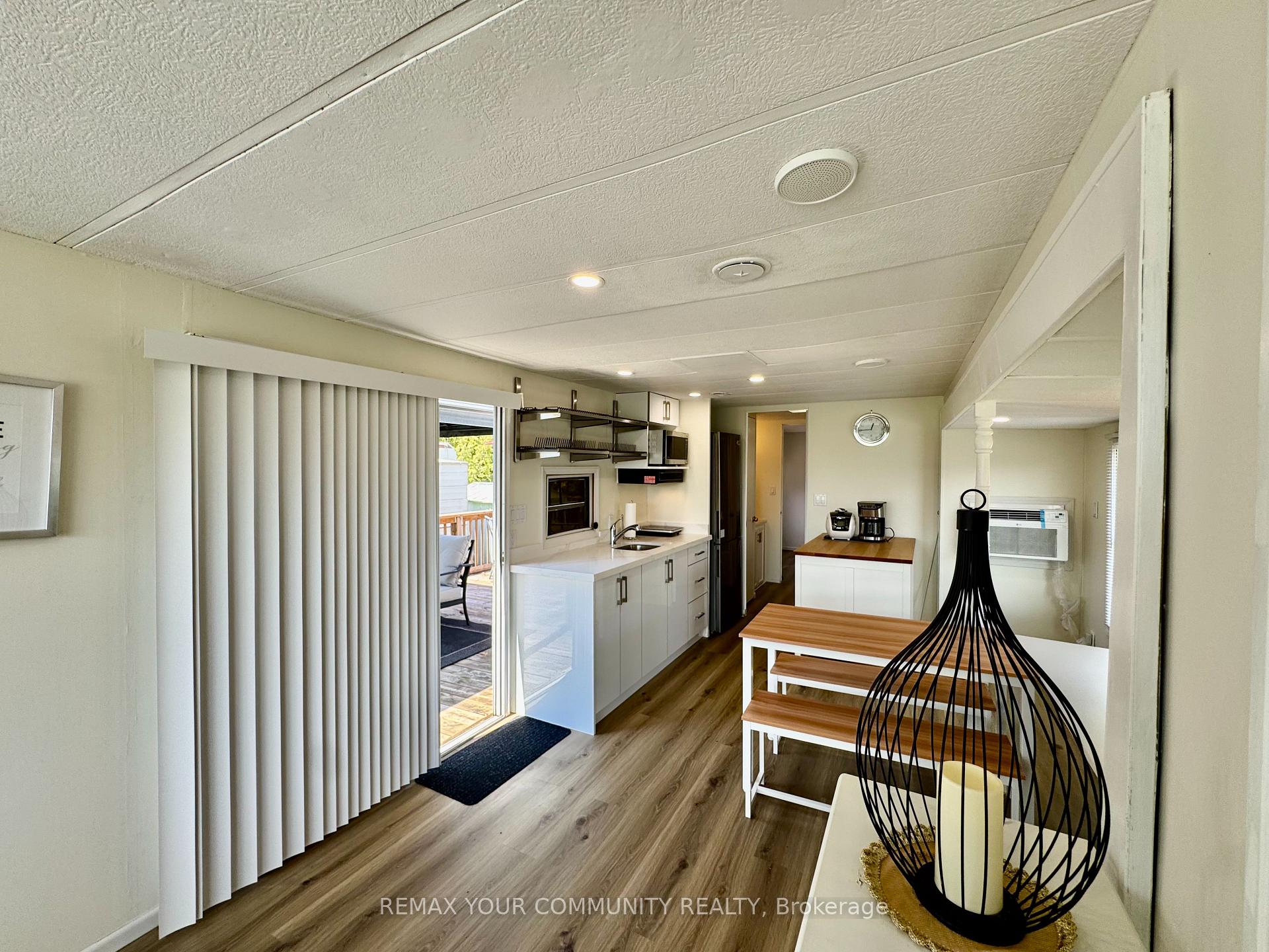 Photo 10 of Unit 237, 285 Crydermans Side Road, Georgina, Baldwin — HOMEH