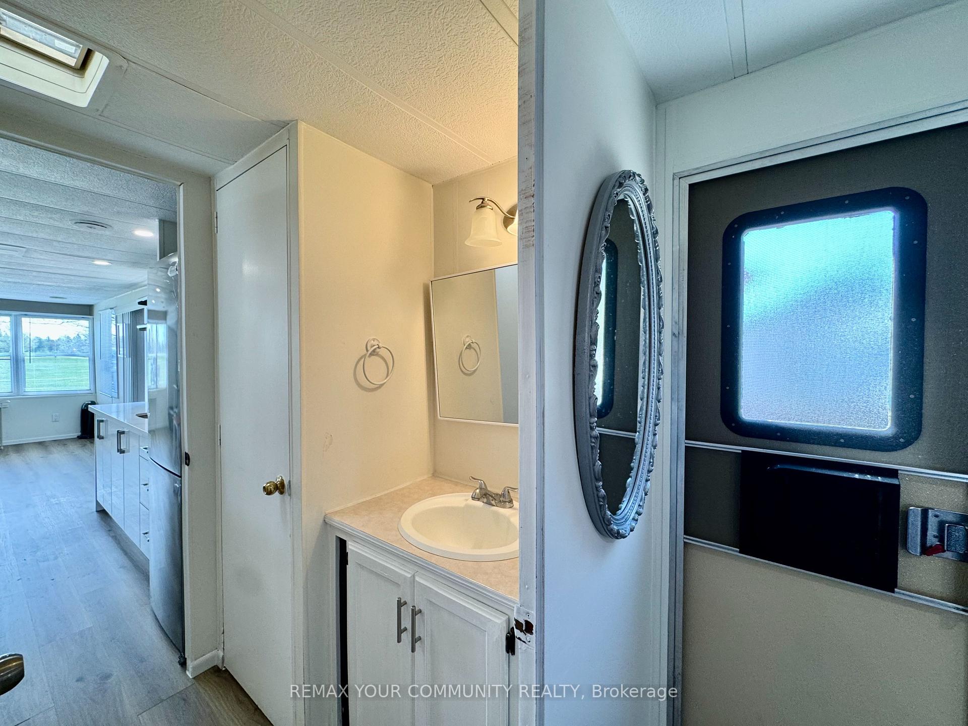 Photo 14 of Unit 237, 285 Crydermans Side Road, Georgina, Baldwin — HOMEH