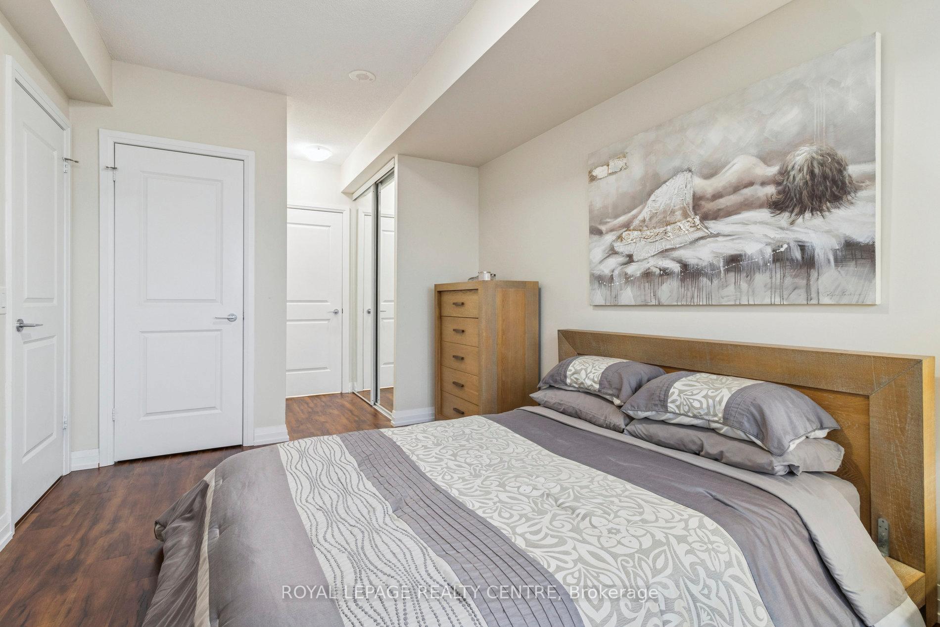 Photo 16 of Unit 1503, 1055 Southdown Road, Mississauga, Clarkson — HOMEH