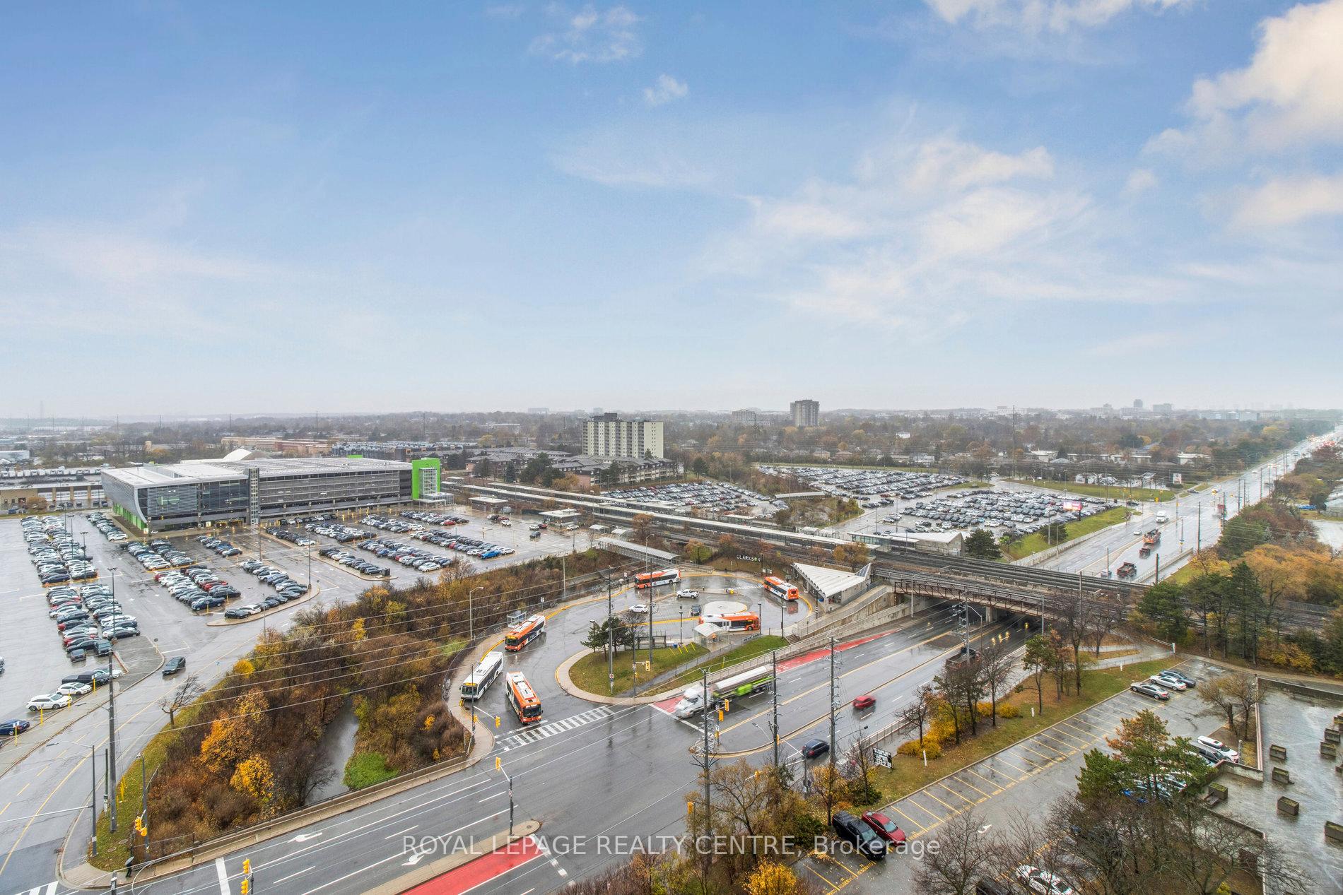 Photo 24 of Unit 1503, 1055 Southdown Road, Mississauga, Clarkson — HOMEH