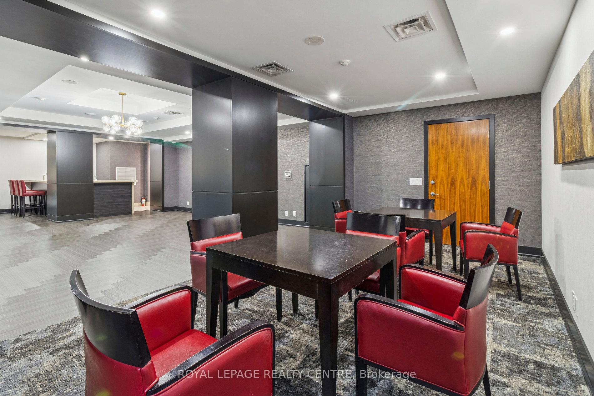Photo 26 of Unit 1503, 1055 Southdown Road, Mississauga, Clarkson — HOMEH