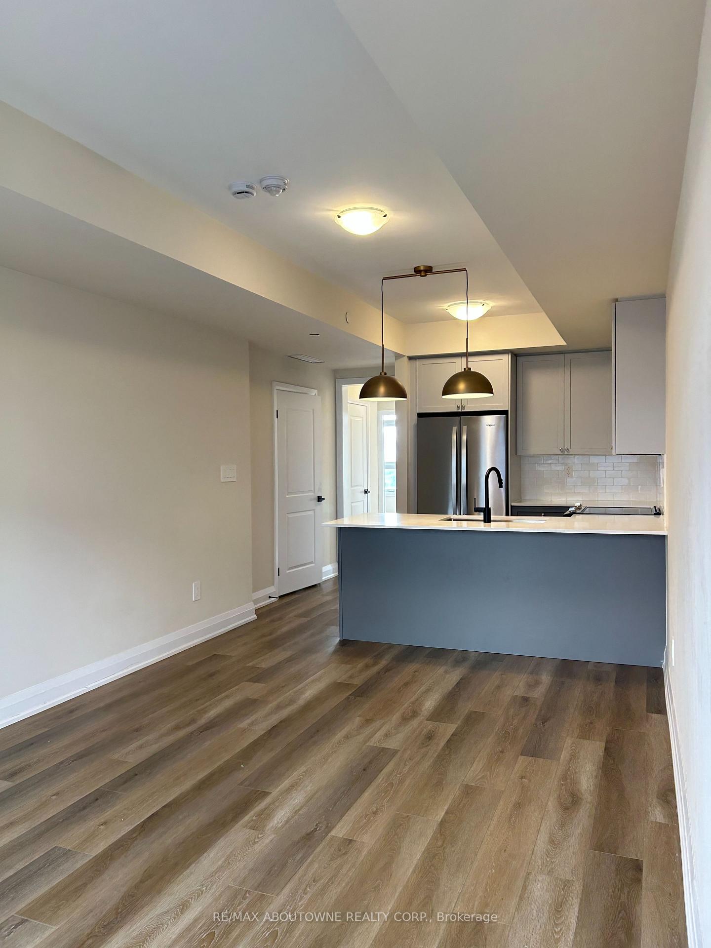 Photo 6 of Unit 106, 1581 Rose Way, Milton, Cobban — HOMEH