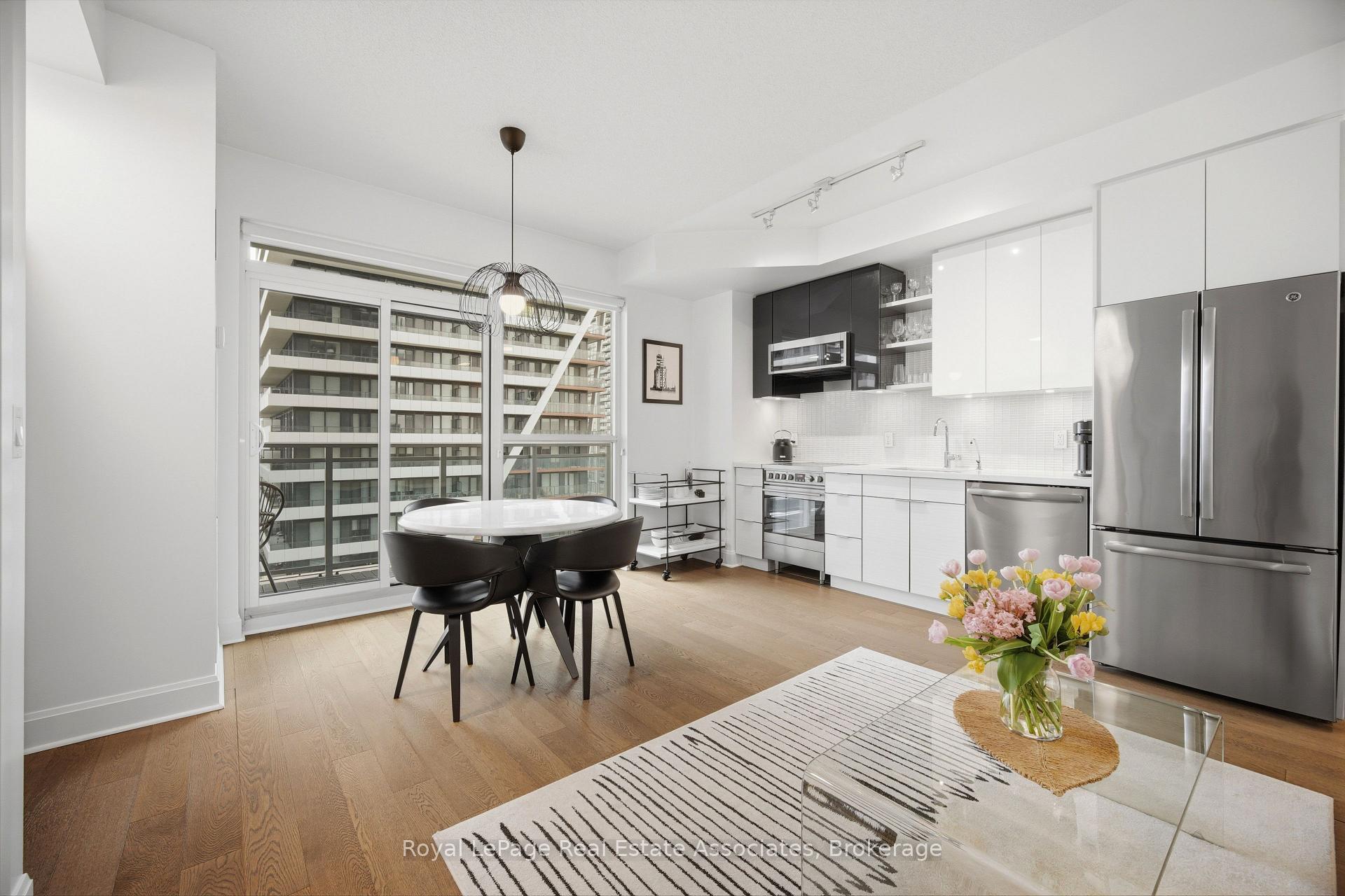 Photo 13 of Unit 2301, 33 Shore Breeze Drive, Etobicoke, Mimico — HOMEH