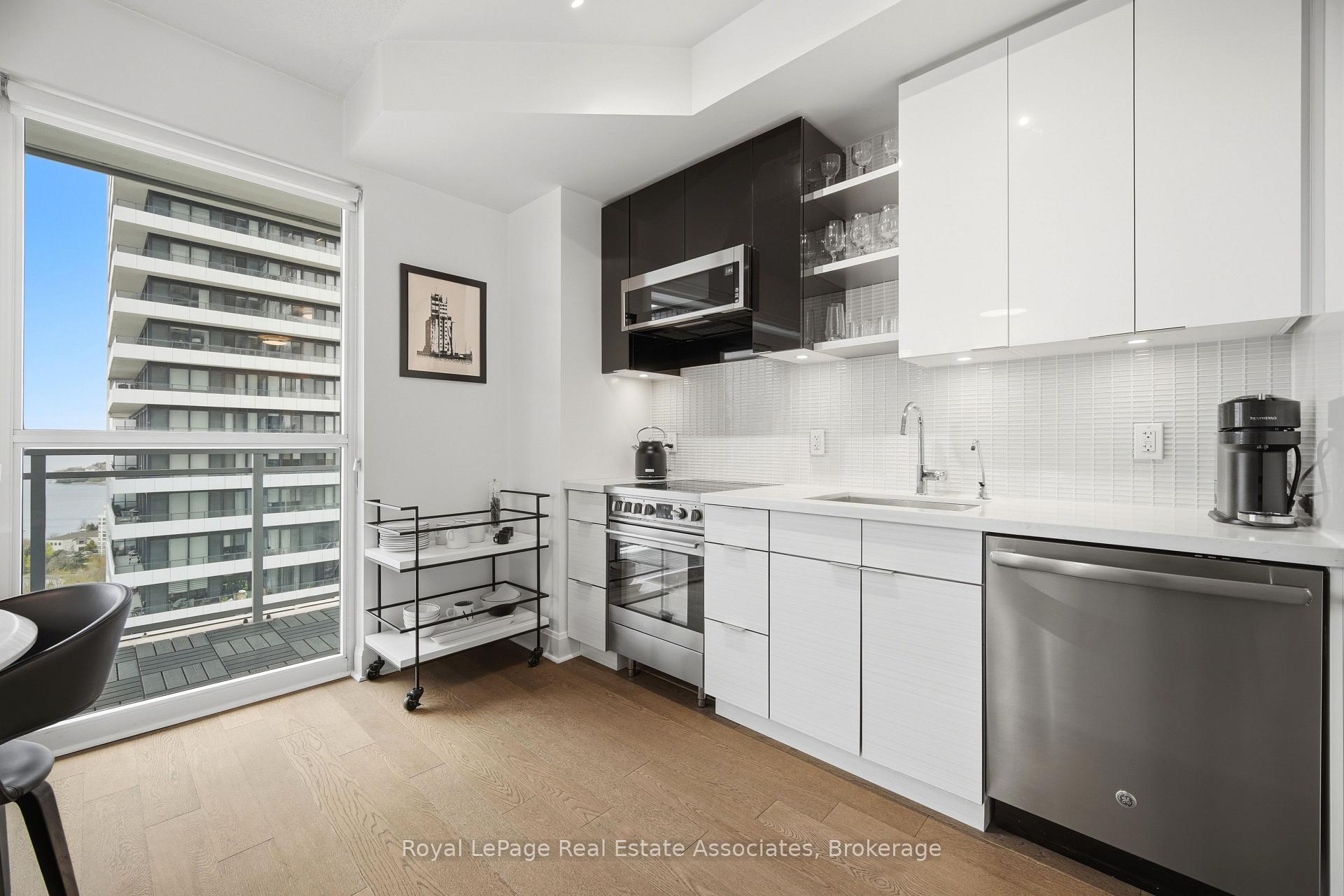 Photo 19 of Unit 2301, 33 Shore Breeze Drive, Etobicoke, Mimico — HOMEH