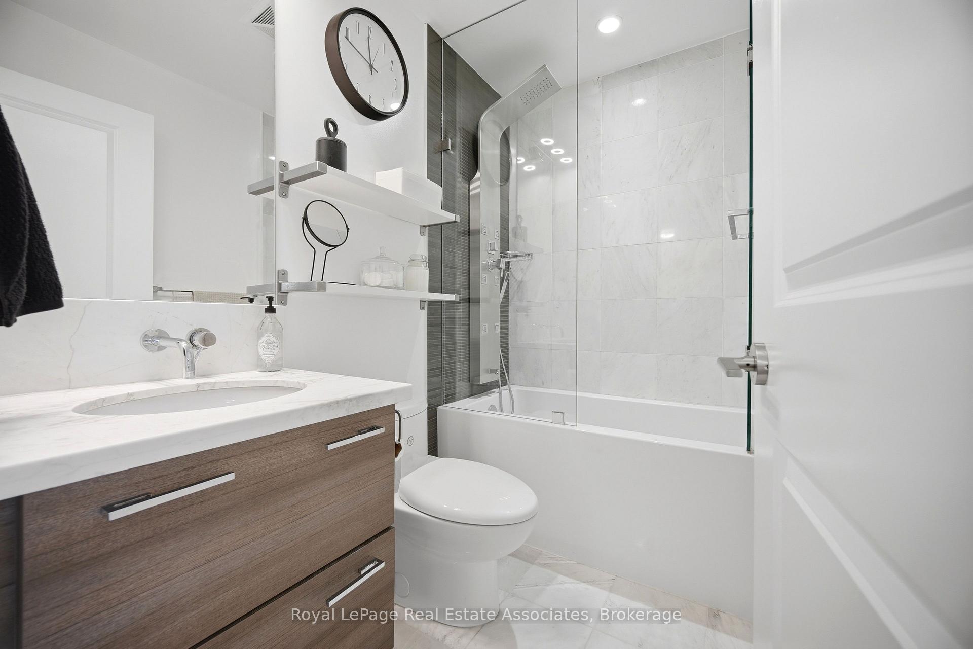 Photo 25 of Unit 2301, 33 Shore Breeze Drive, Etobicoke, Mimico — HOMEH