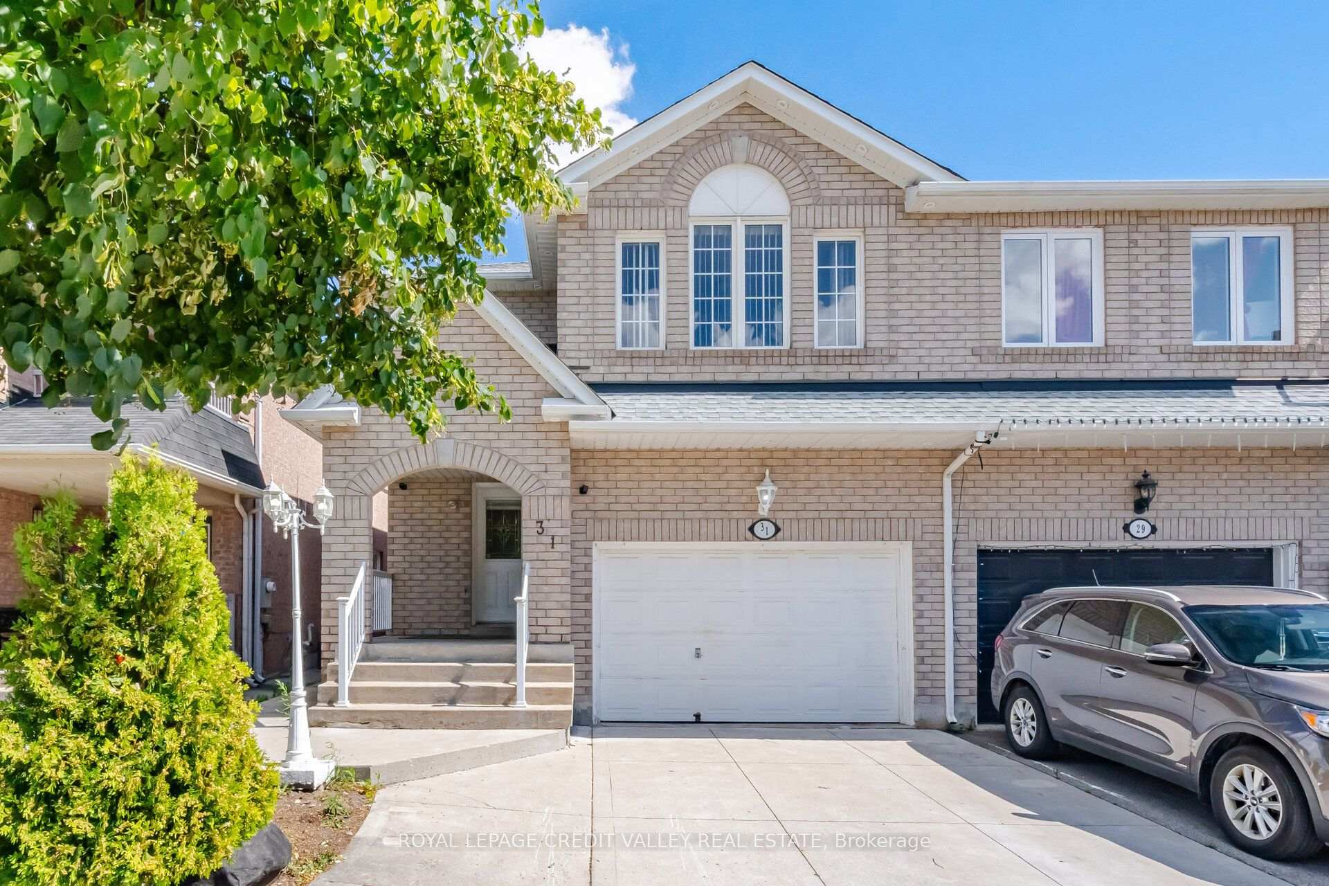 Photo 1 of 31 Capistro Street, Brampton, Fletcher's Meadow — HOMEH