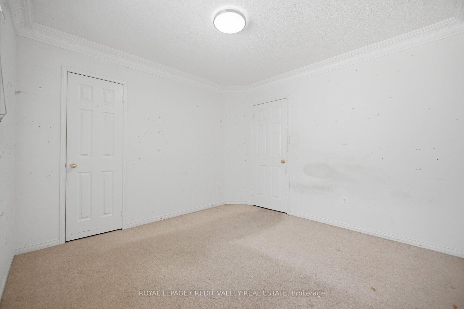 Photo 35 of 31 Capistro Street, Brampton, Fletcher's Meadow — HOMEH