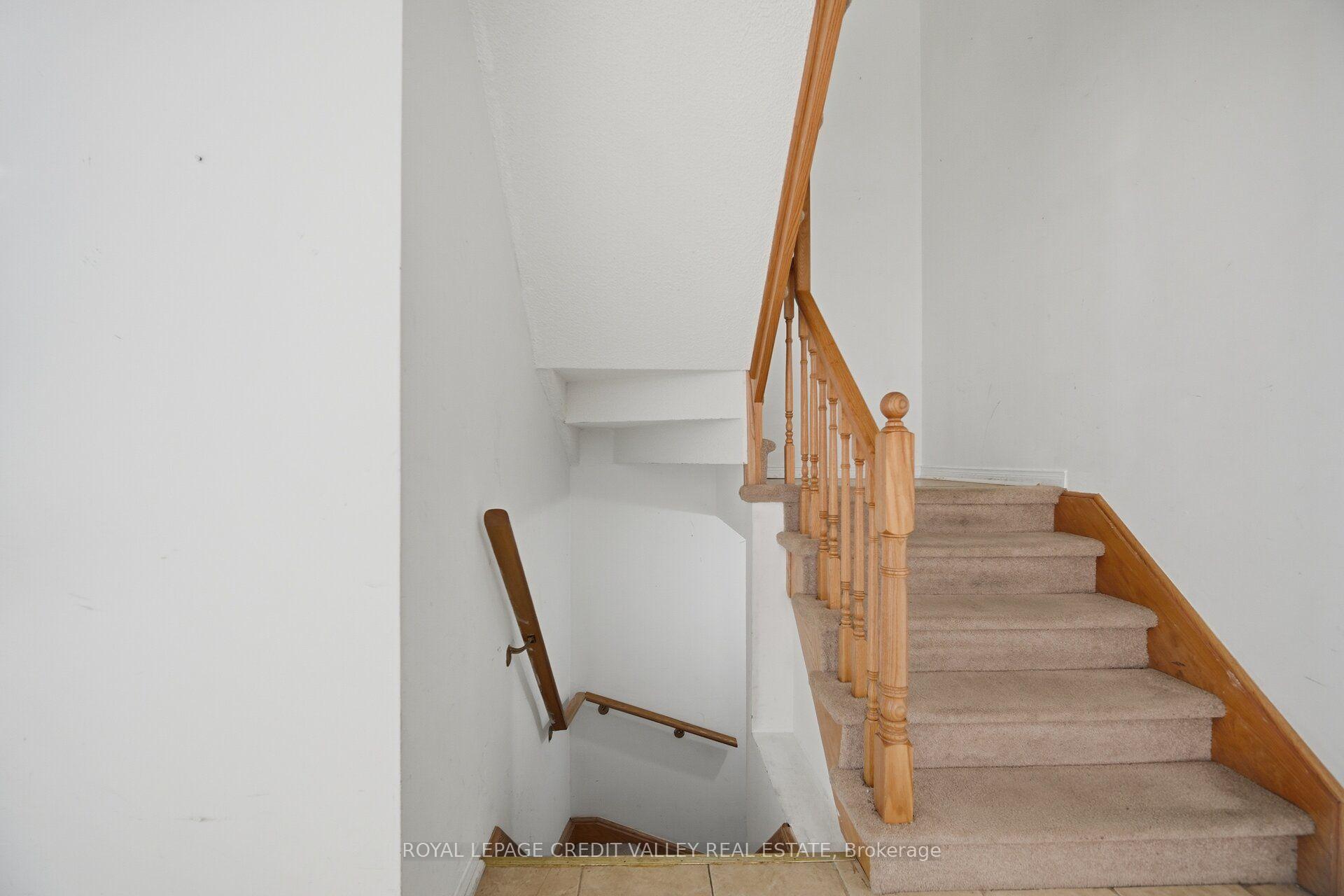 Photo 40 of 31 Capistro Street, Brampton, Fletcher's Meadow — HOMEH