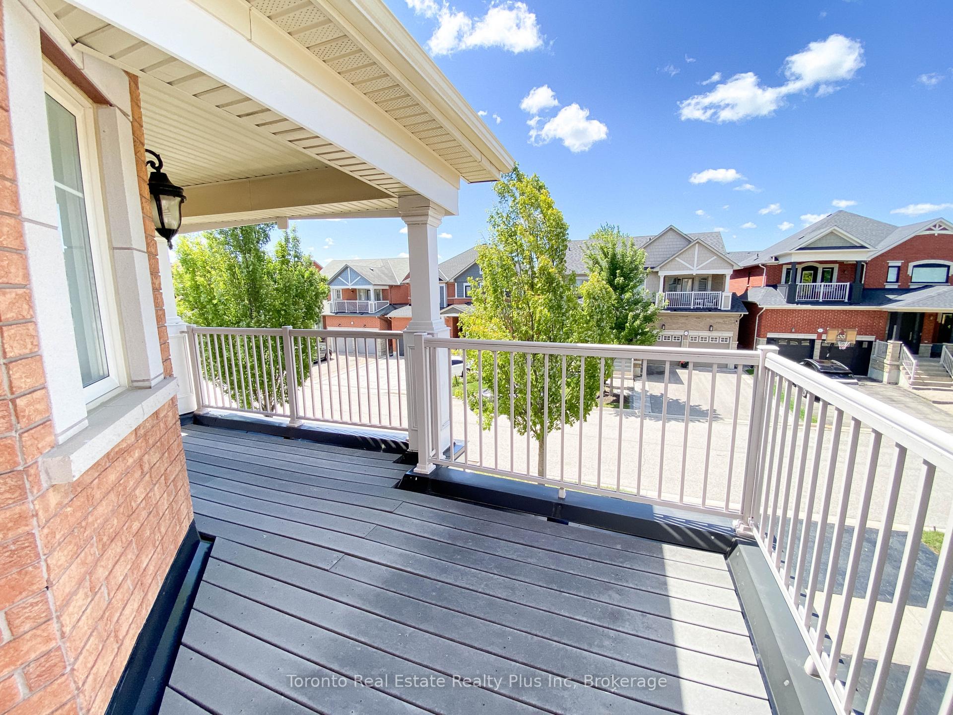 Photo 36 of 7 Braehead Drive, Richmond Hill, Jefferson — HOMEH