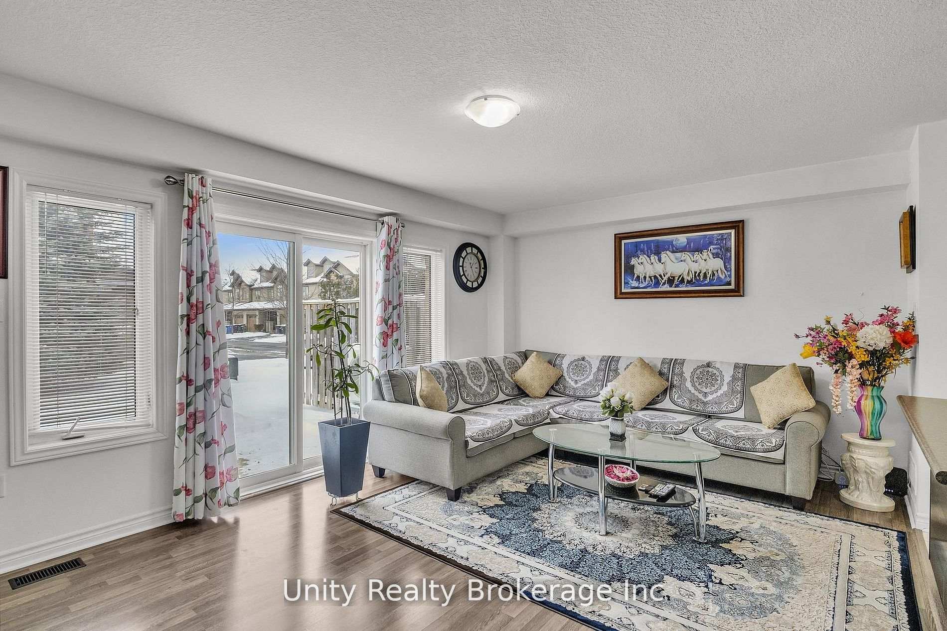 Photo 2 of Unit 44, 44 Arlington Crescent, Guelph, Pineridge/Westminster Woods — HOMEH
