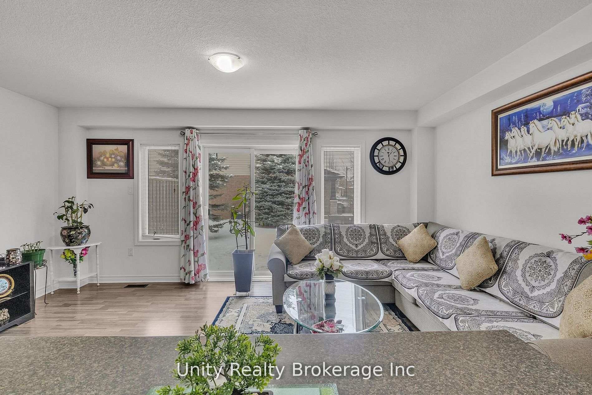 Photo 11 of Unit 44, 44 Arlington Crescent, Guelph, Pineridge/Westminster Woods — HOMEH