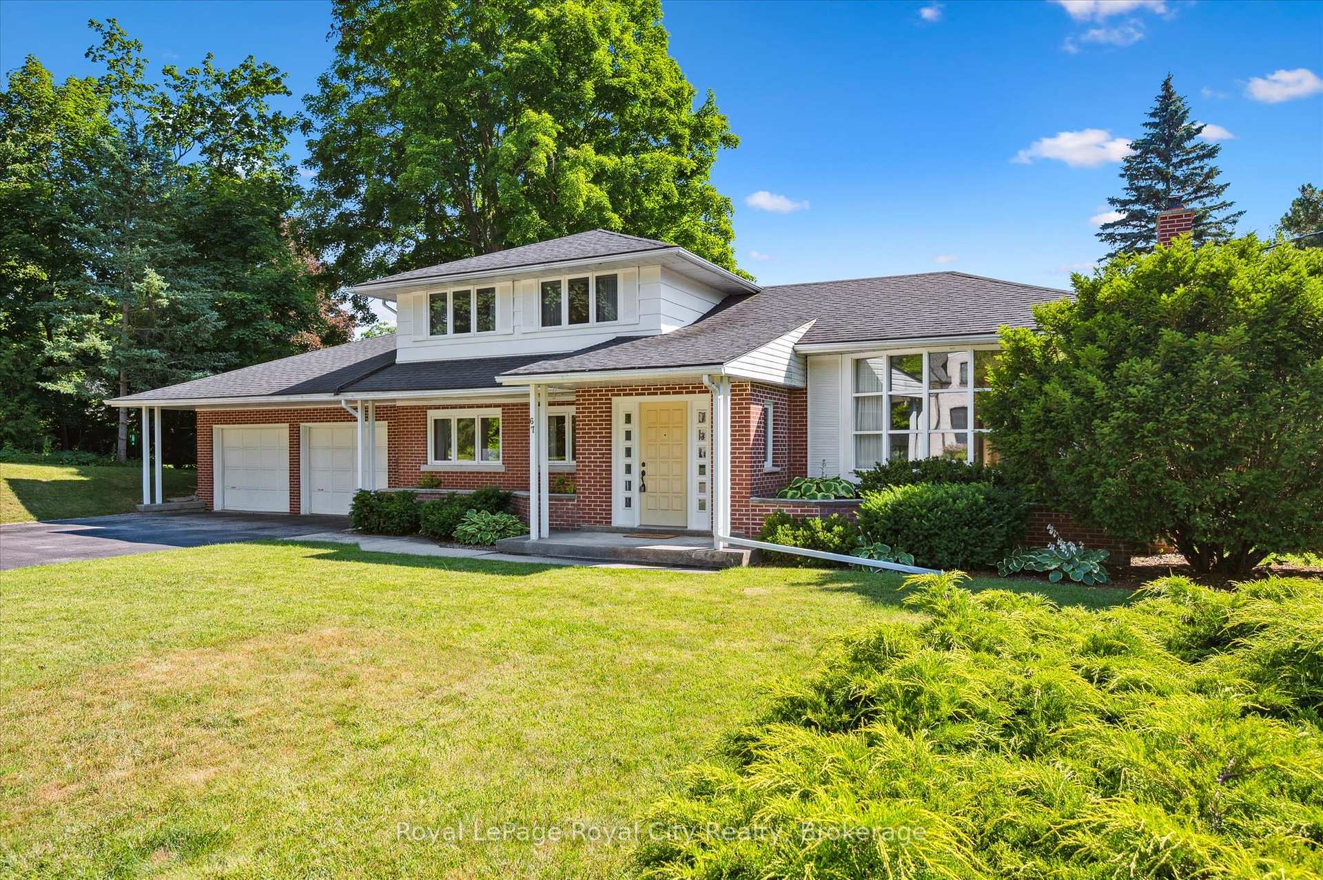 Photo 2 of 67 Woodside Road, Guelph, Dovercliffe Park/Old University — HOMEH