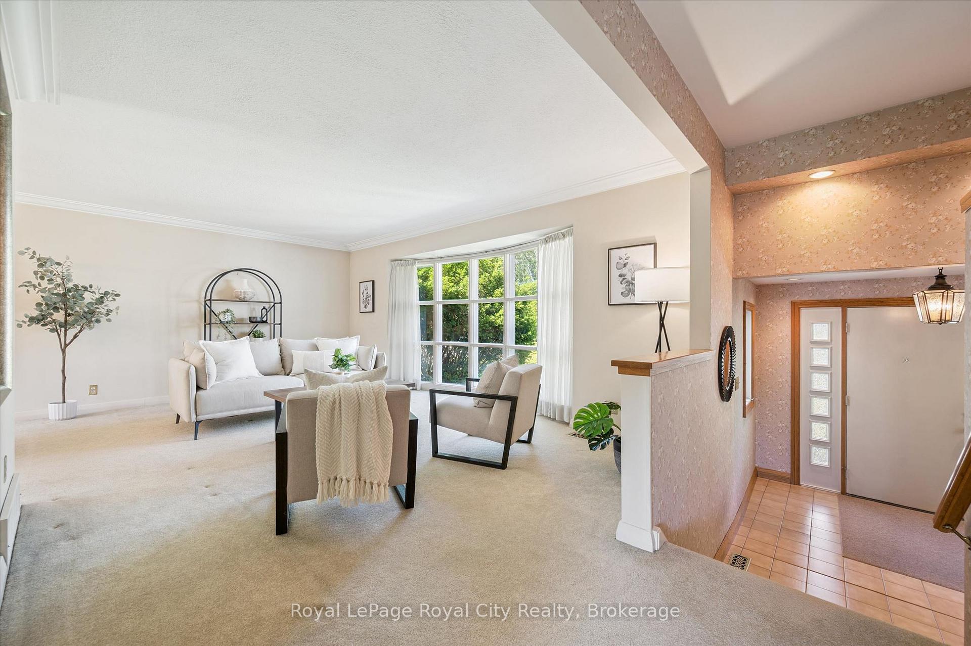 Photo 23 of 67 Woodside Road, Guelph, Dovercliffe Park/Old University — HOMEH