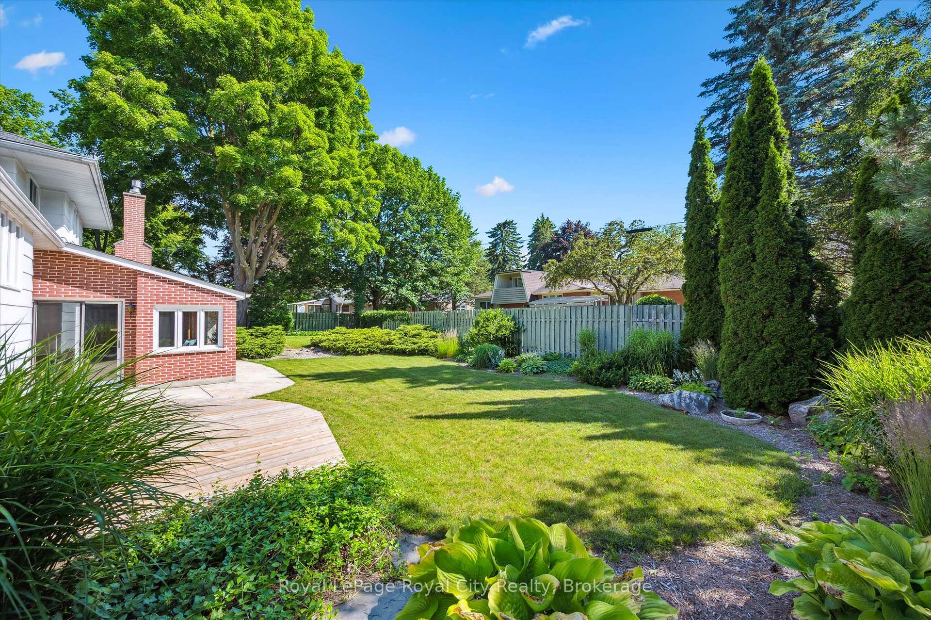 Photo 41 of 67 Woodside Road, Guelph, Dovercliffe Park/Old University — HOMEH