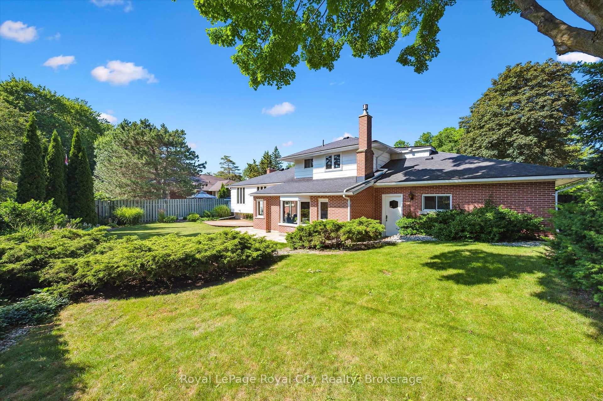 Photo 44 of 67 Woodside Road, Guelph, Dovercliffe Park/Old University — HOMEH