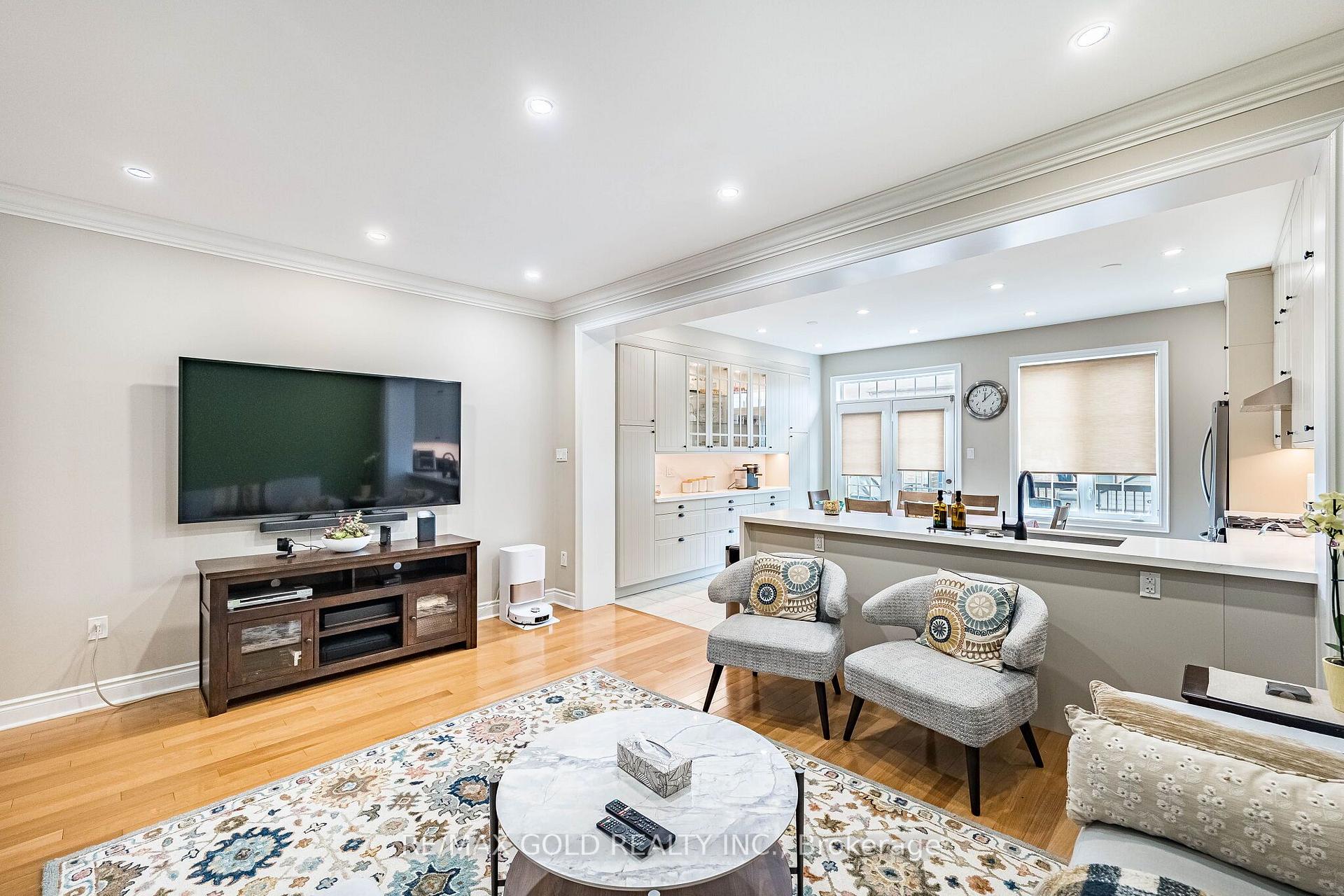 Photo 13 of 80 Bristlewood Crescent, Vaughan, Patterson — HOMEH