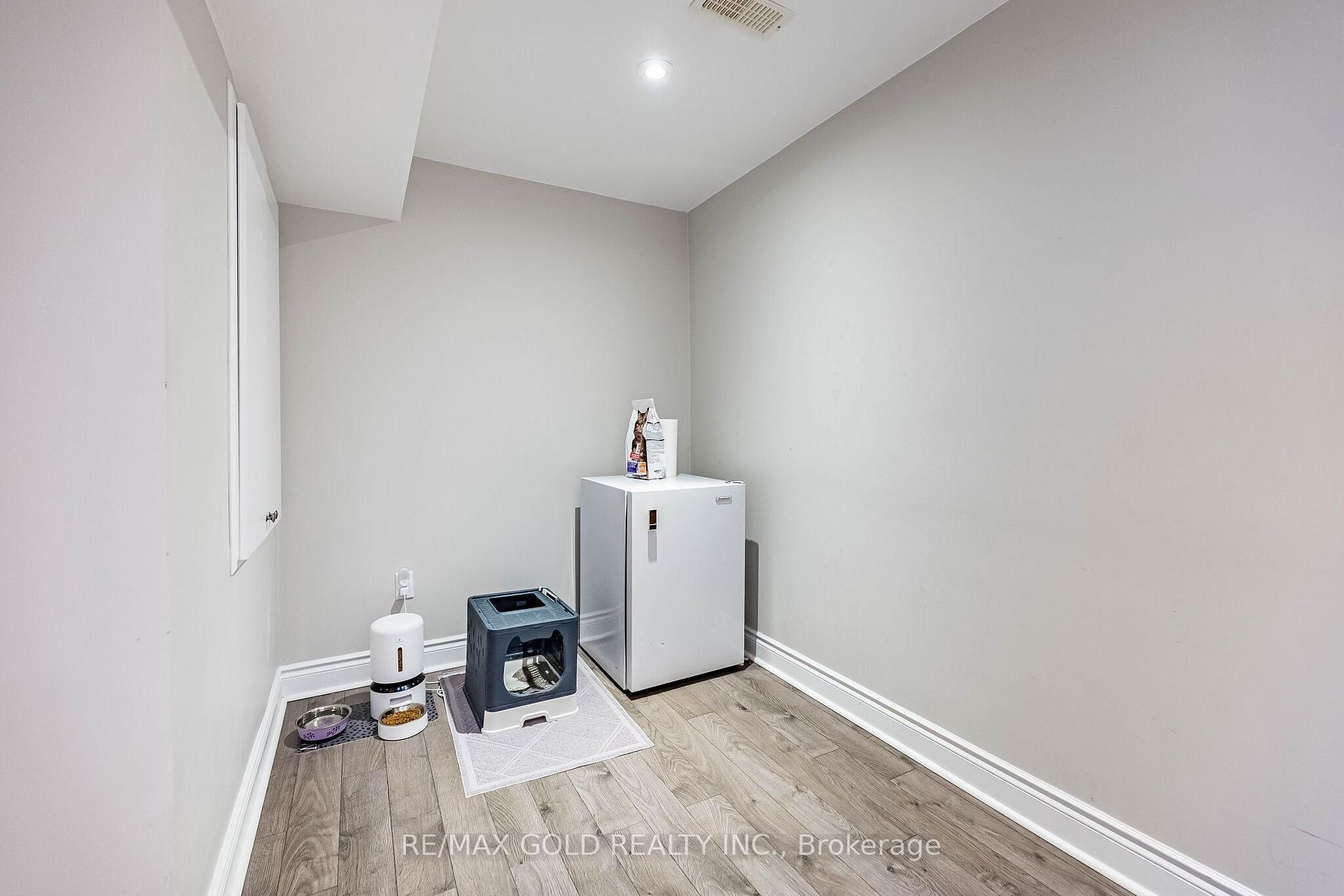 Photo 34 of 80 Bristlewood Crescent, Vaughan, Patterson — HOMEH