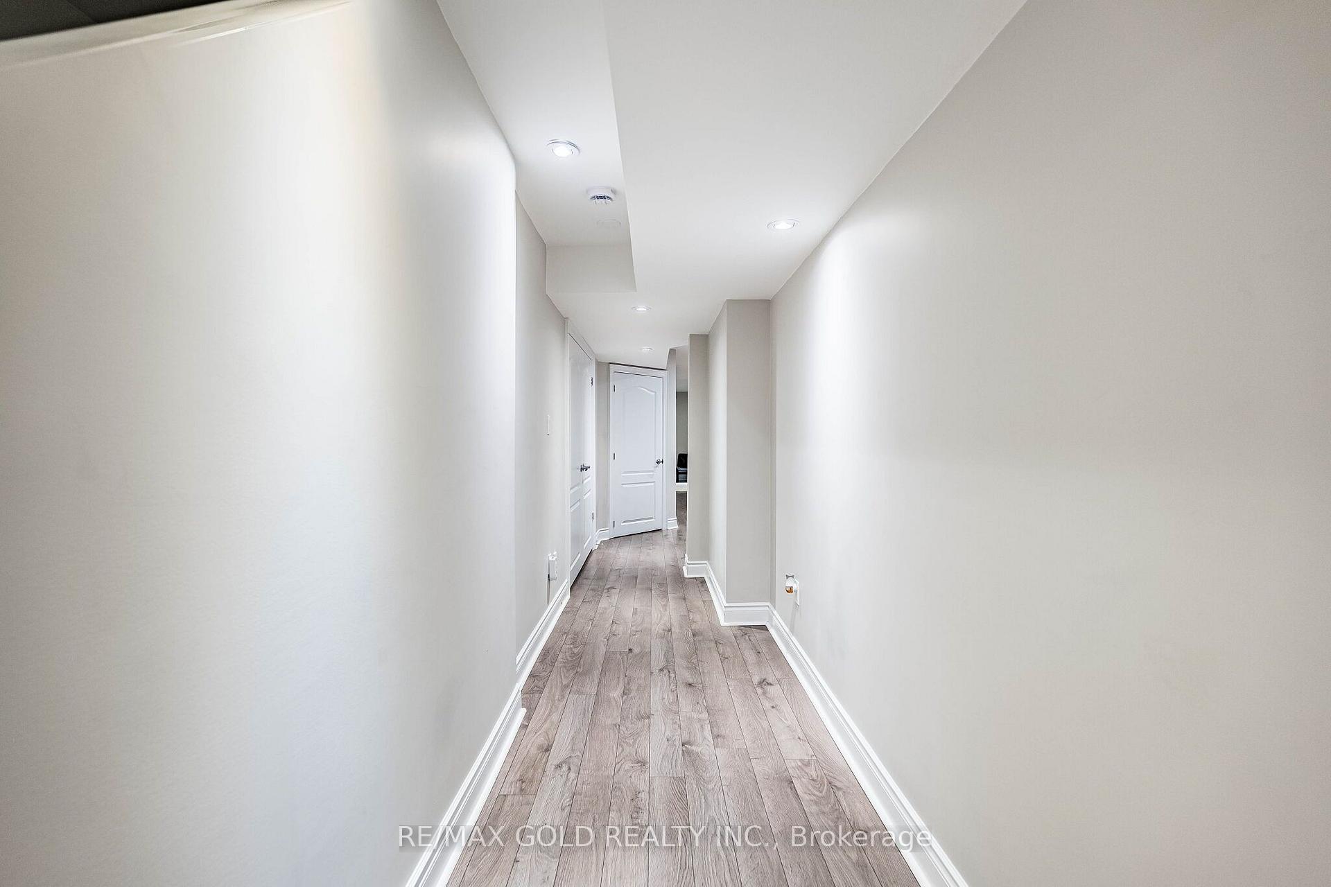 Photo 35 of 80 Bristlewood Crescent, Vaughan, Patterson — HOMEH