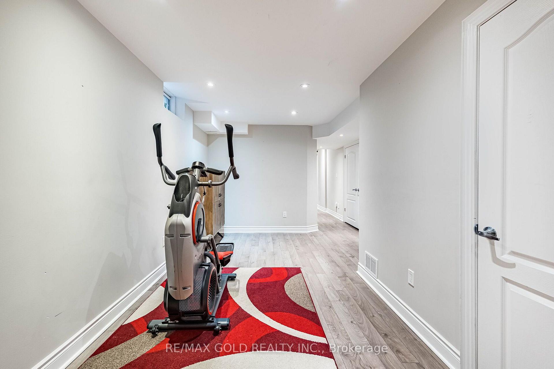 Photo 36 of 80 Bristlewood Crescent, Vaughan, Patterson — HOMEH
