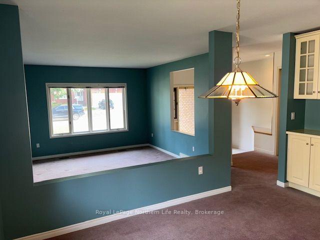 Photo 18 of 14 Nottingham Drive, North Bay, Airport — HOMEH