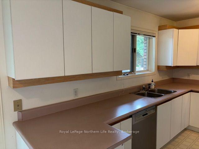 Photo 20 of 14 Nottingham Drive, North Bay, Airport — HOMEH