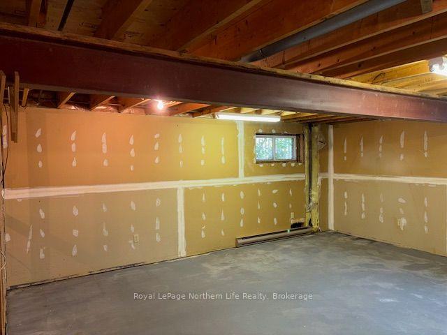 Photo 38 of 14 Nottingham Drive, North Bay, Airport — HOMEH