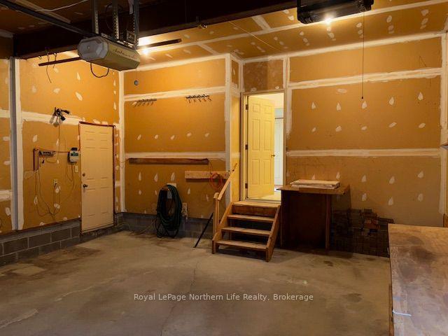Photo 45 of 14 Nottingham Drive, North Bay, Airport — HOMEH
