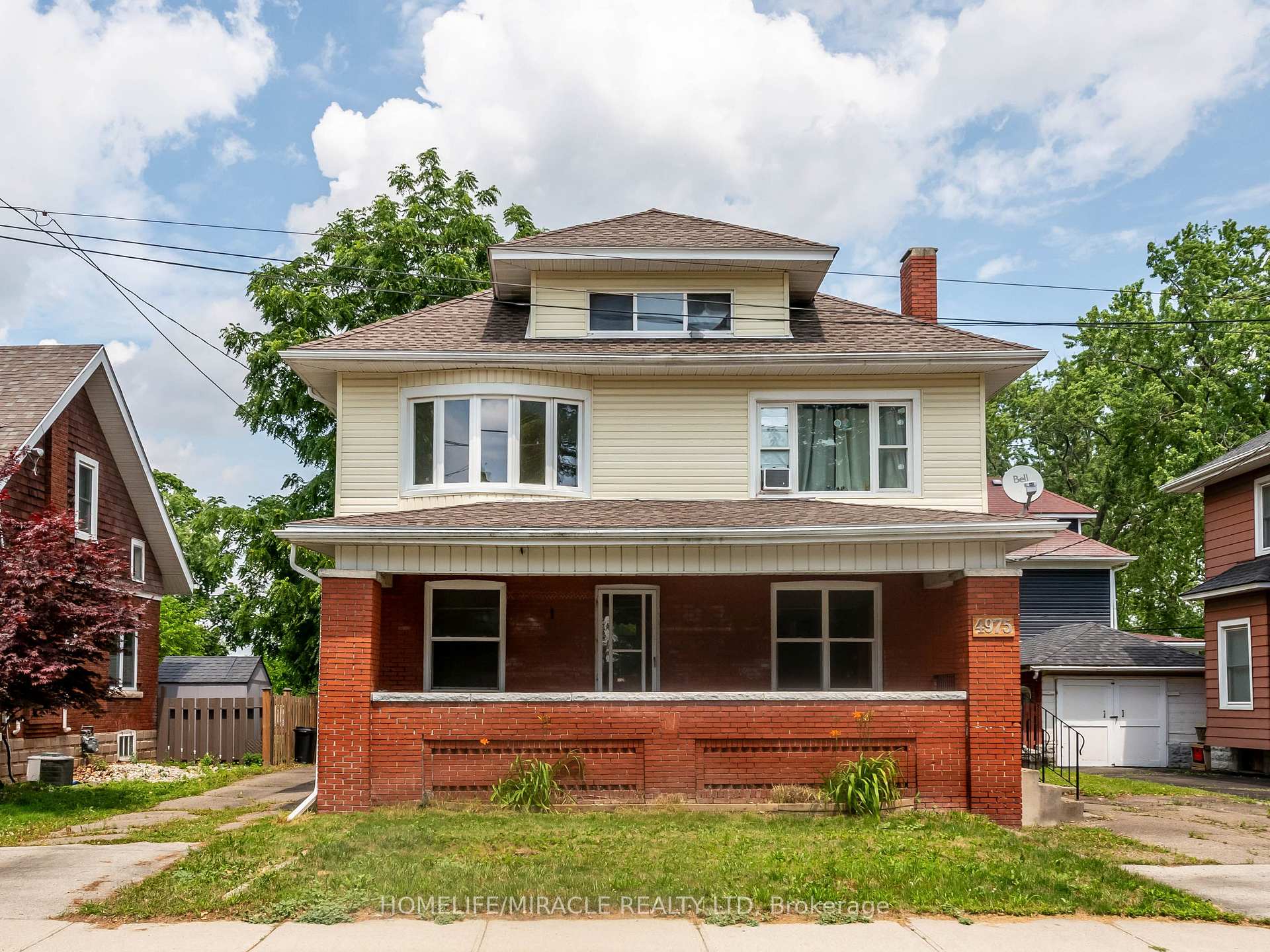 Photo 2 of Unit 2, 4975 Mcrae Street, Niagara Falls, Cherrywood — HOMEH