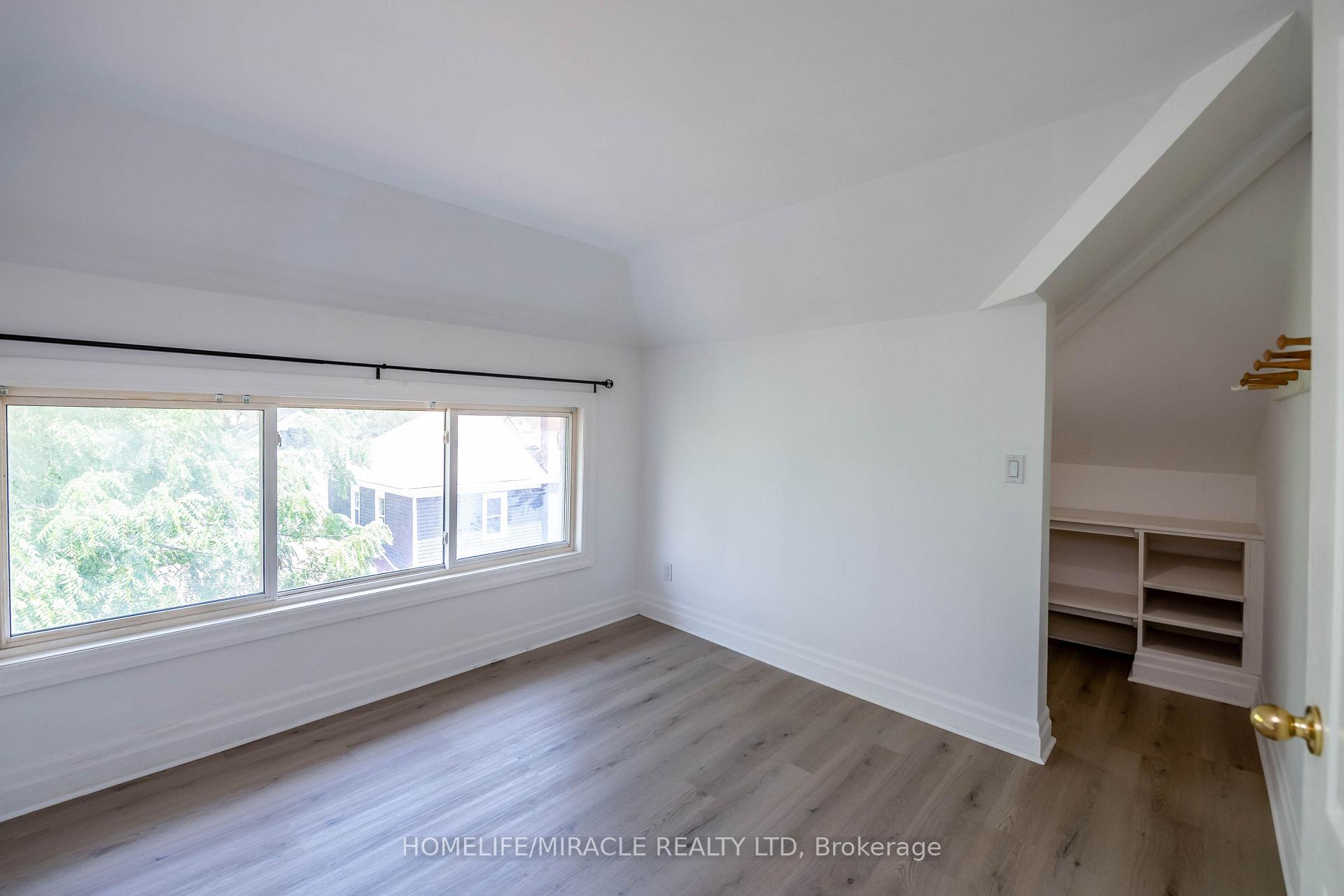 Photo 17 of Unit 2, 4975 Mcrae Street, Niagara Falls, Cherrywood — HOMEH