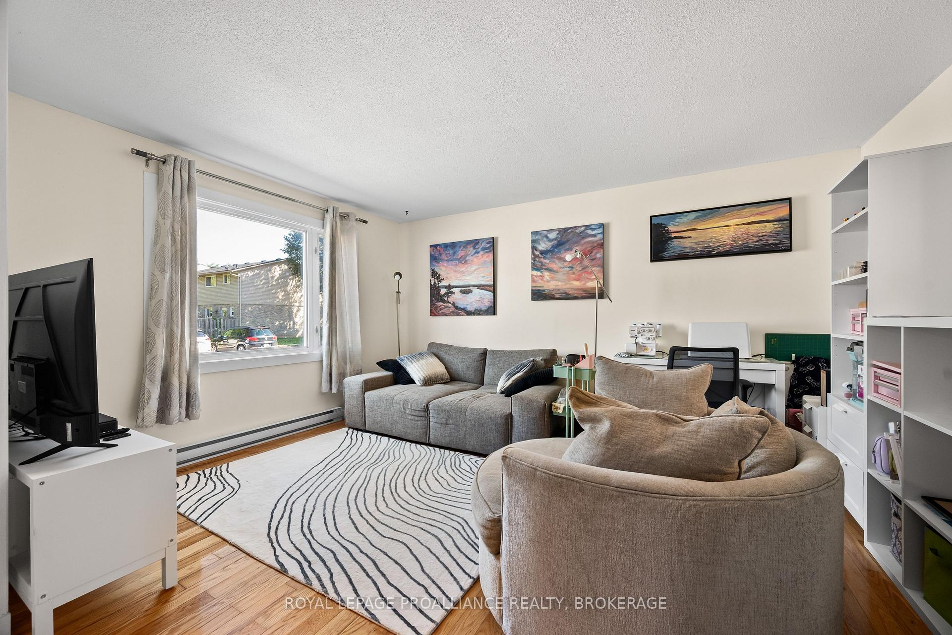 Photo 6 of Unit 52, 46 Rosemund Crescent, Kingston, West of Sir John A. Blvd — HOMEH