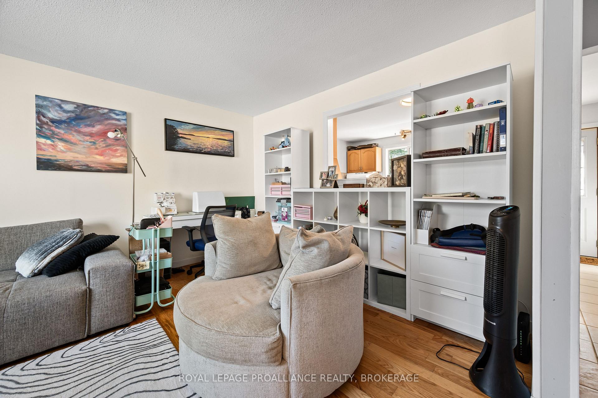 Photo 9 of Unit 52, 46 Rosemund Crescent, Kingston, West of Sir John A. Blvd — HOMEH
