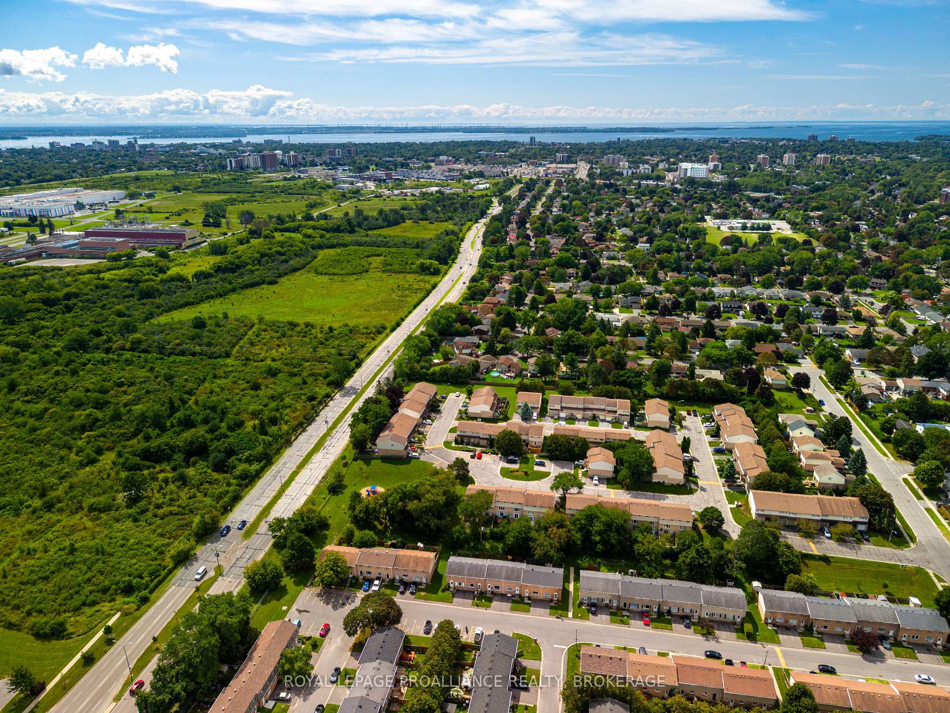 Photo 39 of Unit 52, 46 Rosemund Crescent, Kingston, West of Sir John A. Blvd — HOMEH