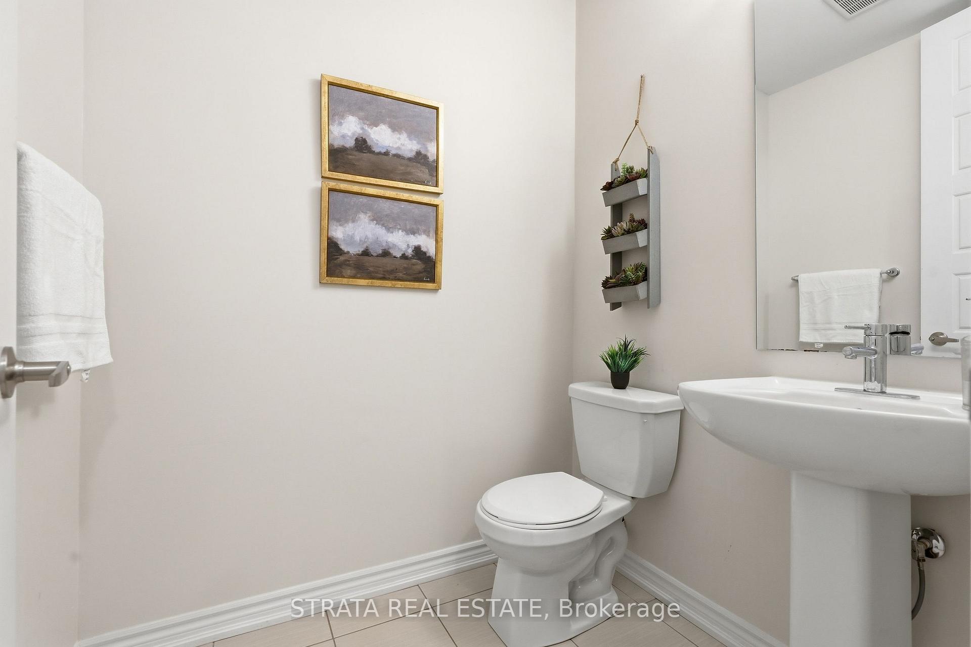 Photo 14 of 182 Explorer Way, Thorold, Rolling Meadows — HOMEH