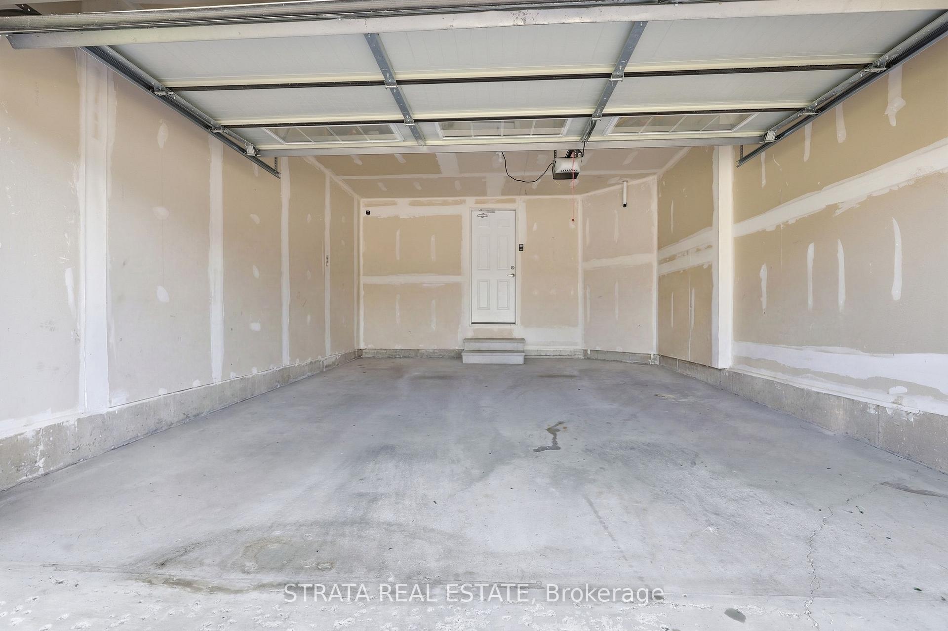 Photo 28 of 182 Explorer Way, Thorold, Rolling Meadows — HOMEH