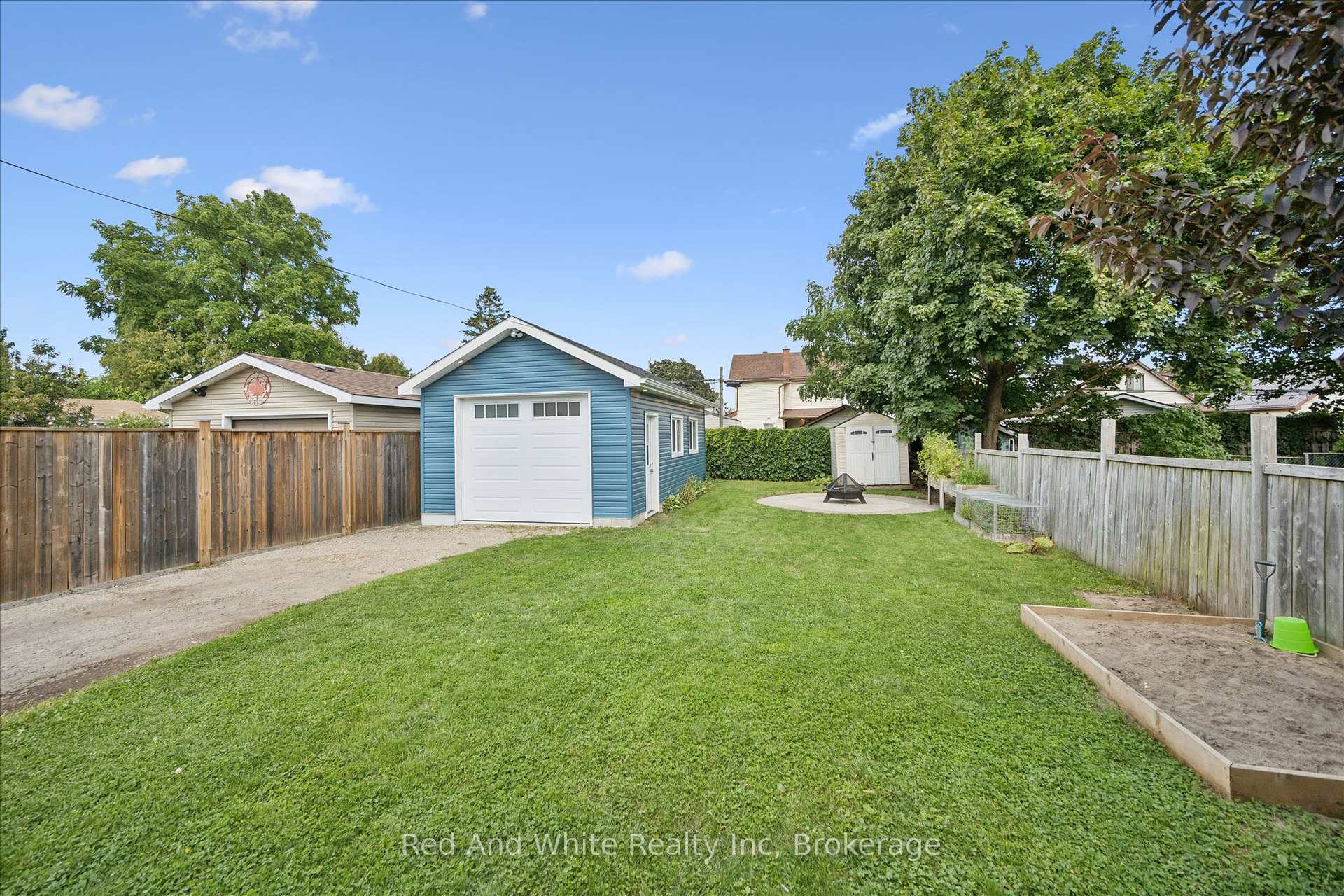 Photo 30 of 131 Norfolk Avenue, Cambridge, Elgin Park/Coronation — HOMEH