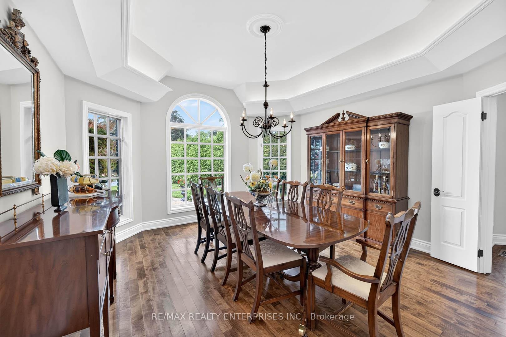 Photo 10 of 11 Christman Court, Markham, Markham Village — HOMEH