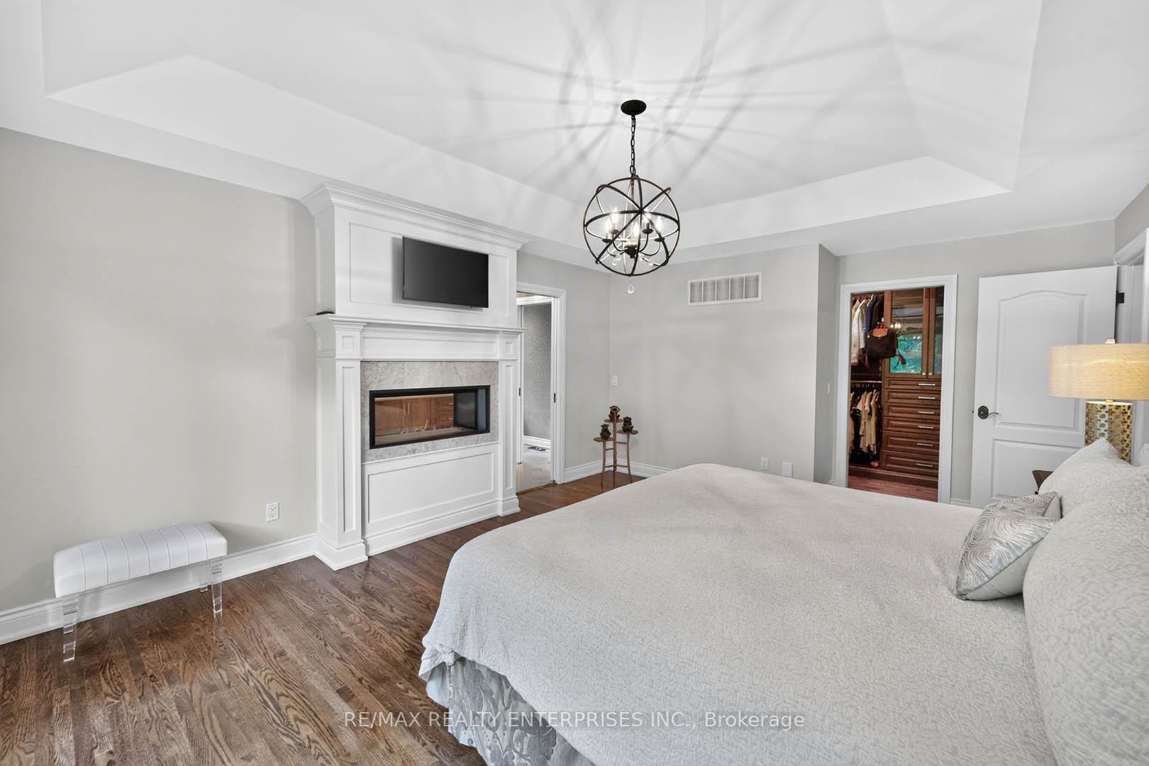 Photo 33 of 11 Christman Court, Markham, Markham Village — HOMEH
