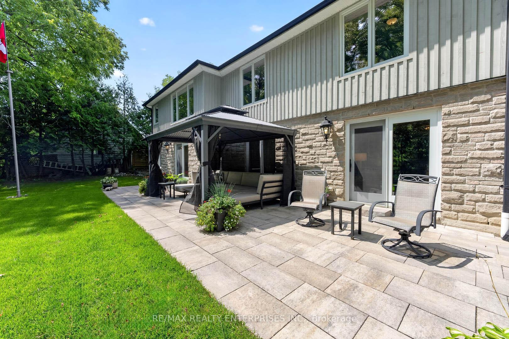 Photo 54 of 11 Christman Court, Markham, Markham Village — HOMEH