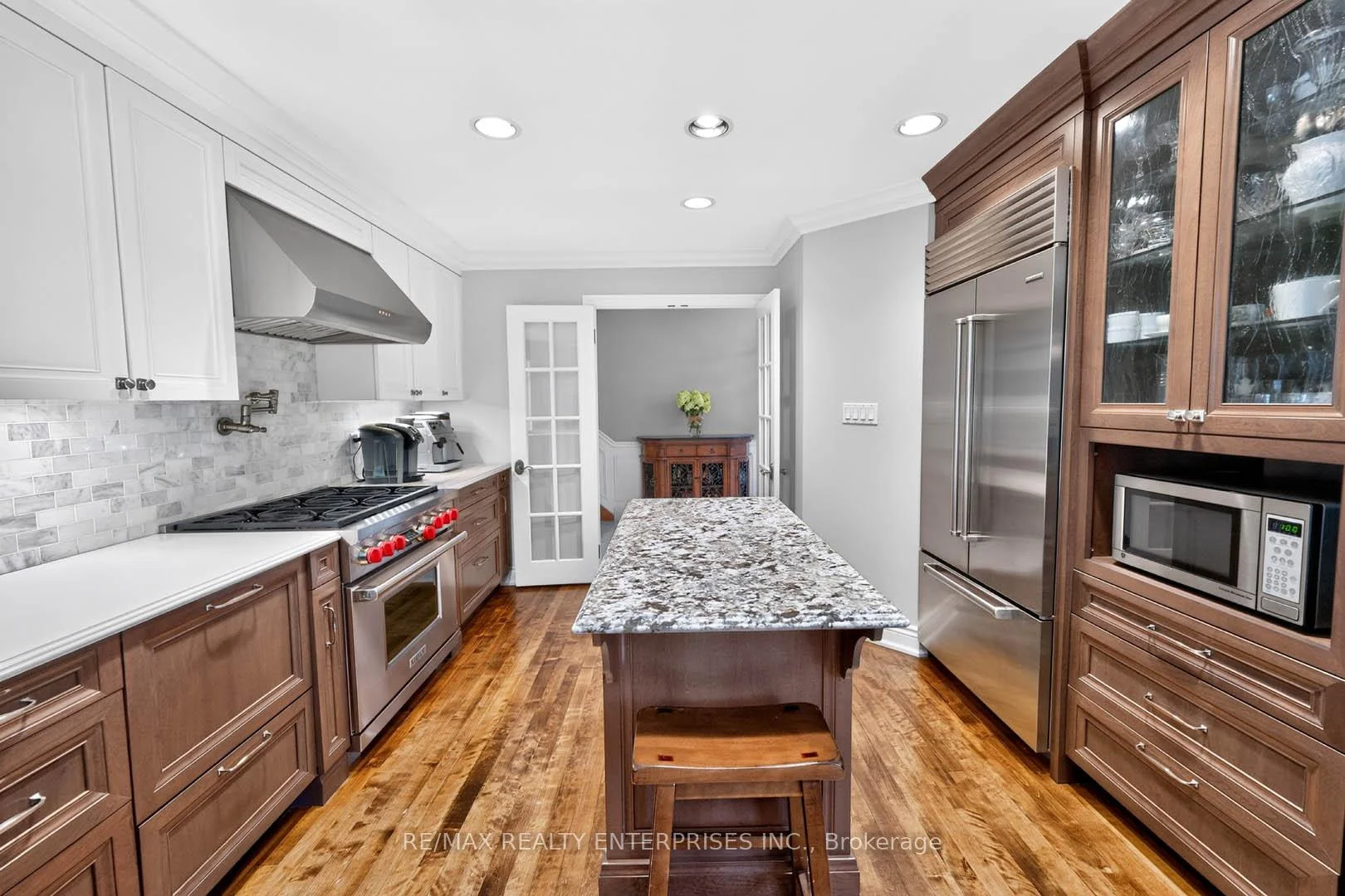 Photo 18 of 11 Christman Court, Markham, Markham Village — HOMEH
