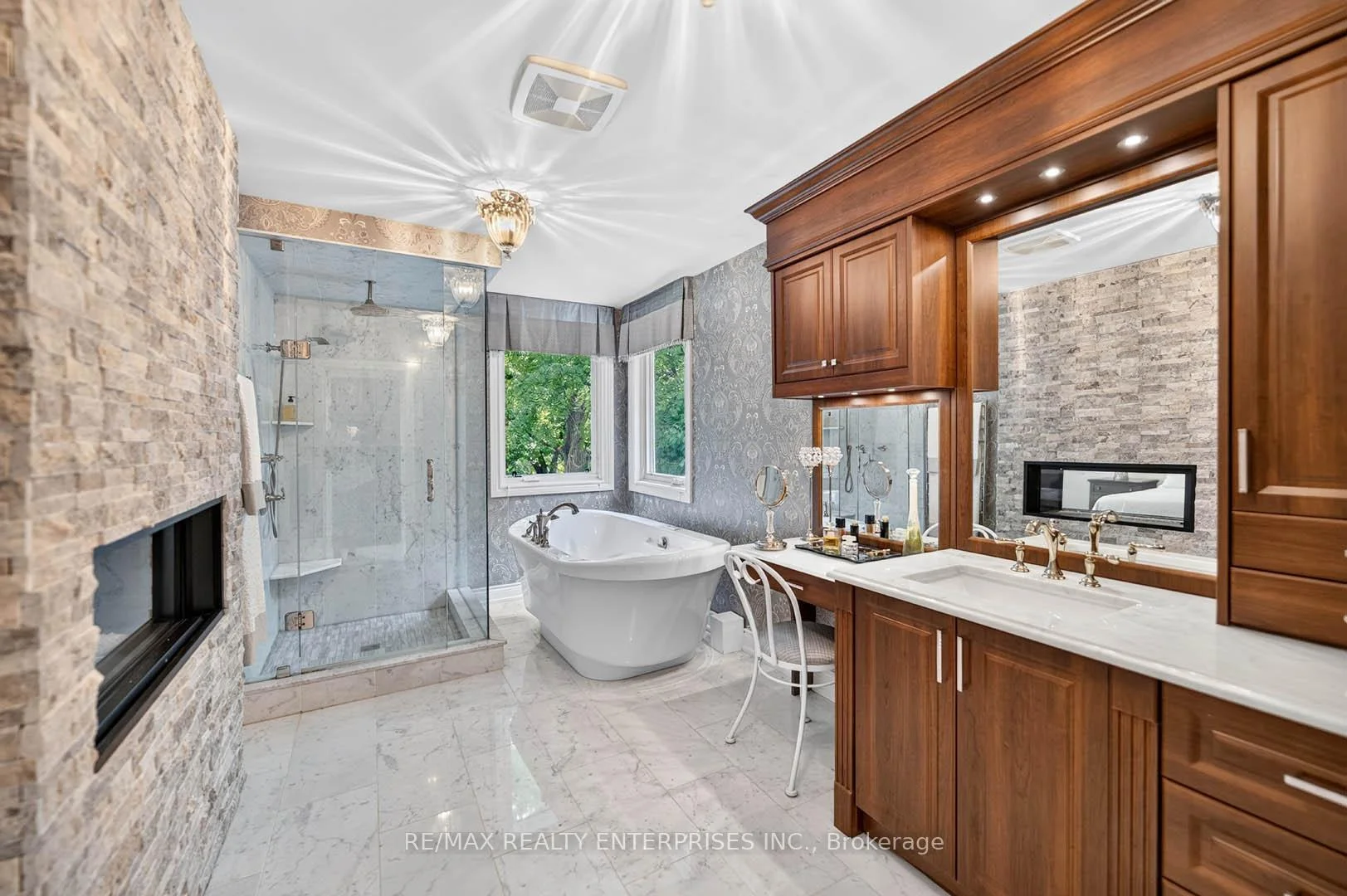 Photo 39 of 11 Christman Court, Markham, Markham Village — HOMEH