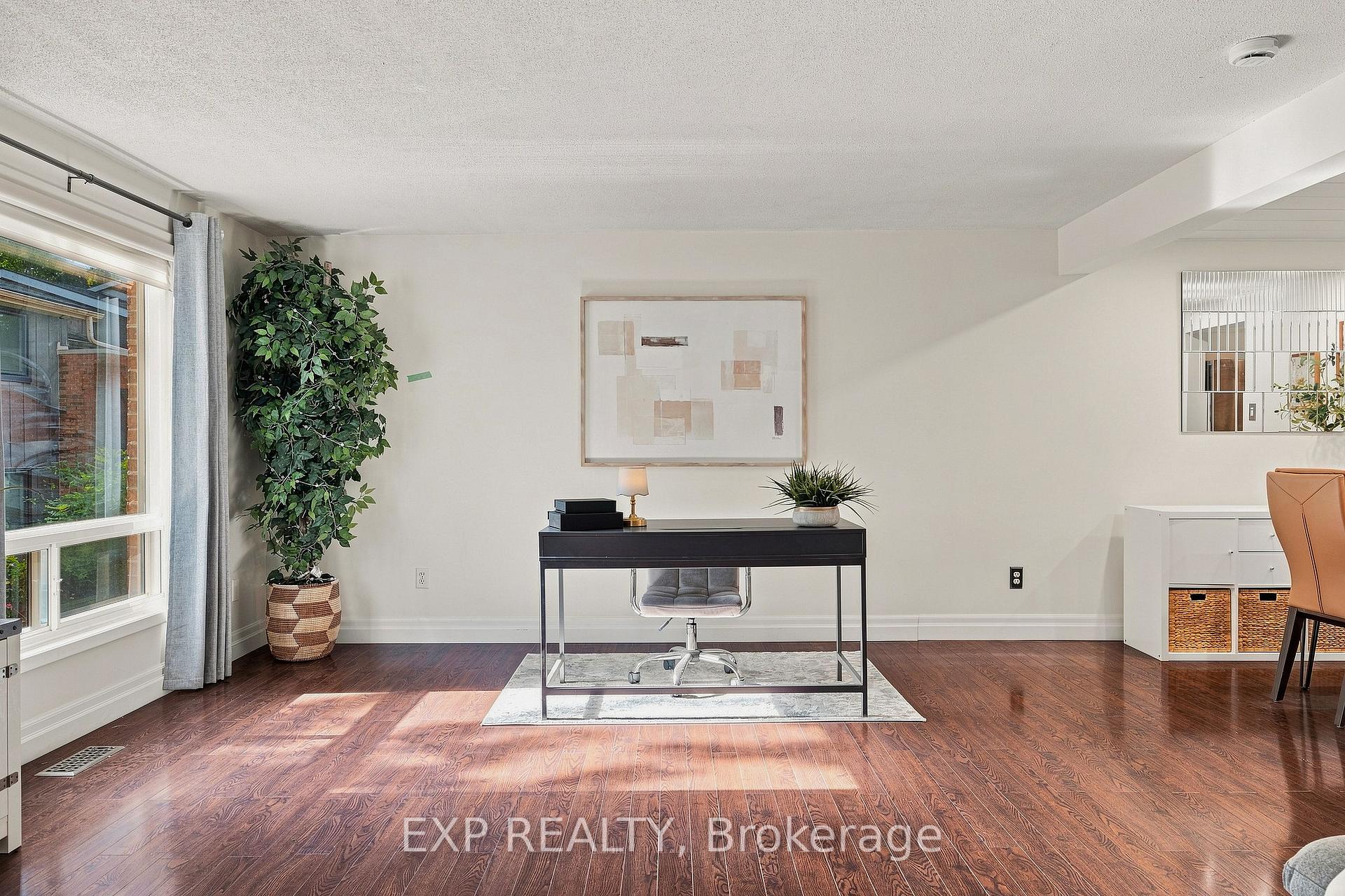 Photo 8 of Unit 13, 220 Salisbury Avenue, Cambridge, Blair Road — HOMEH