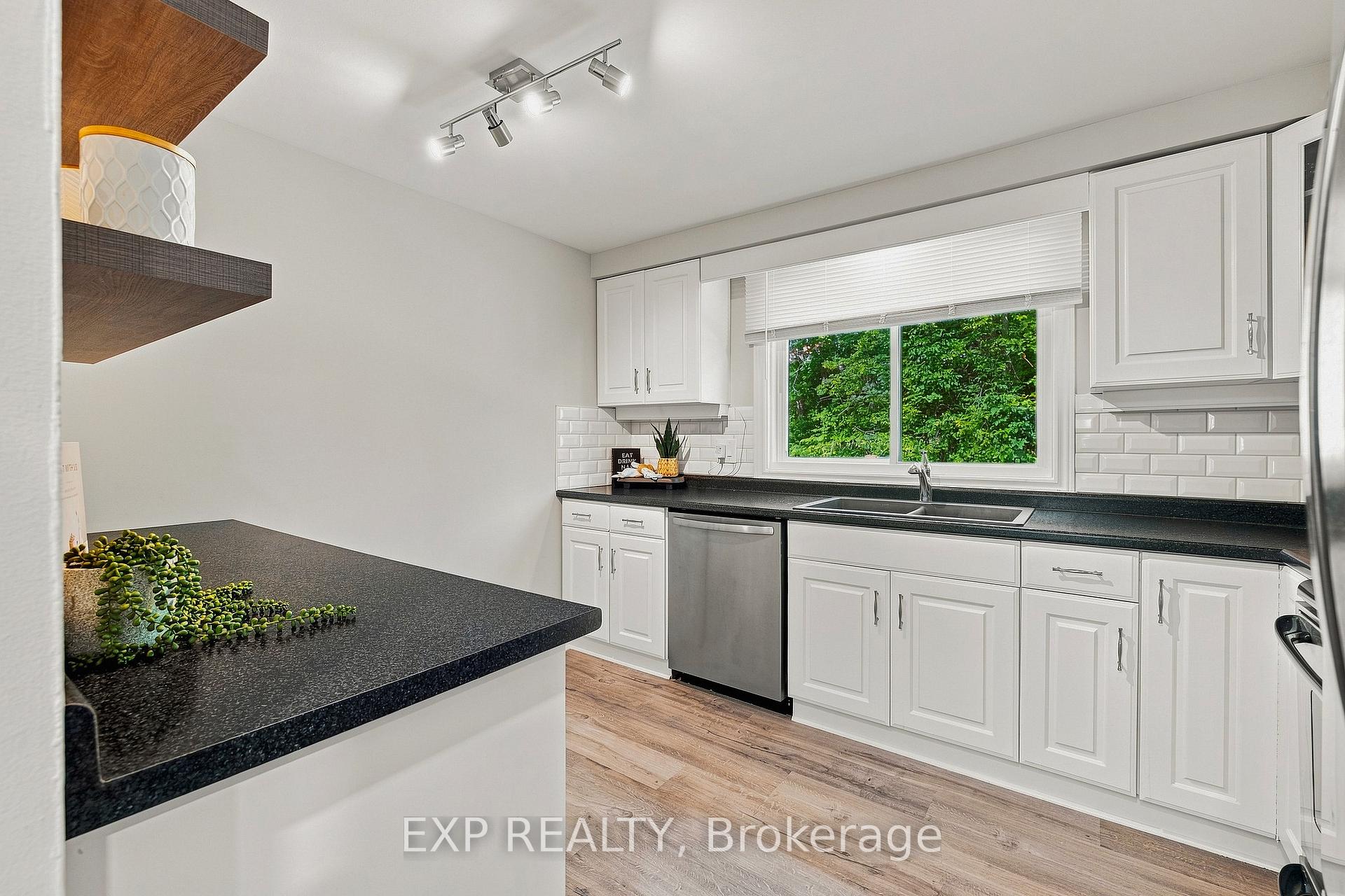 Photo 11 of Unit 13, 220 Salisbury Avenue, Cambridge, Blair Road — HOMEH