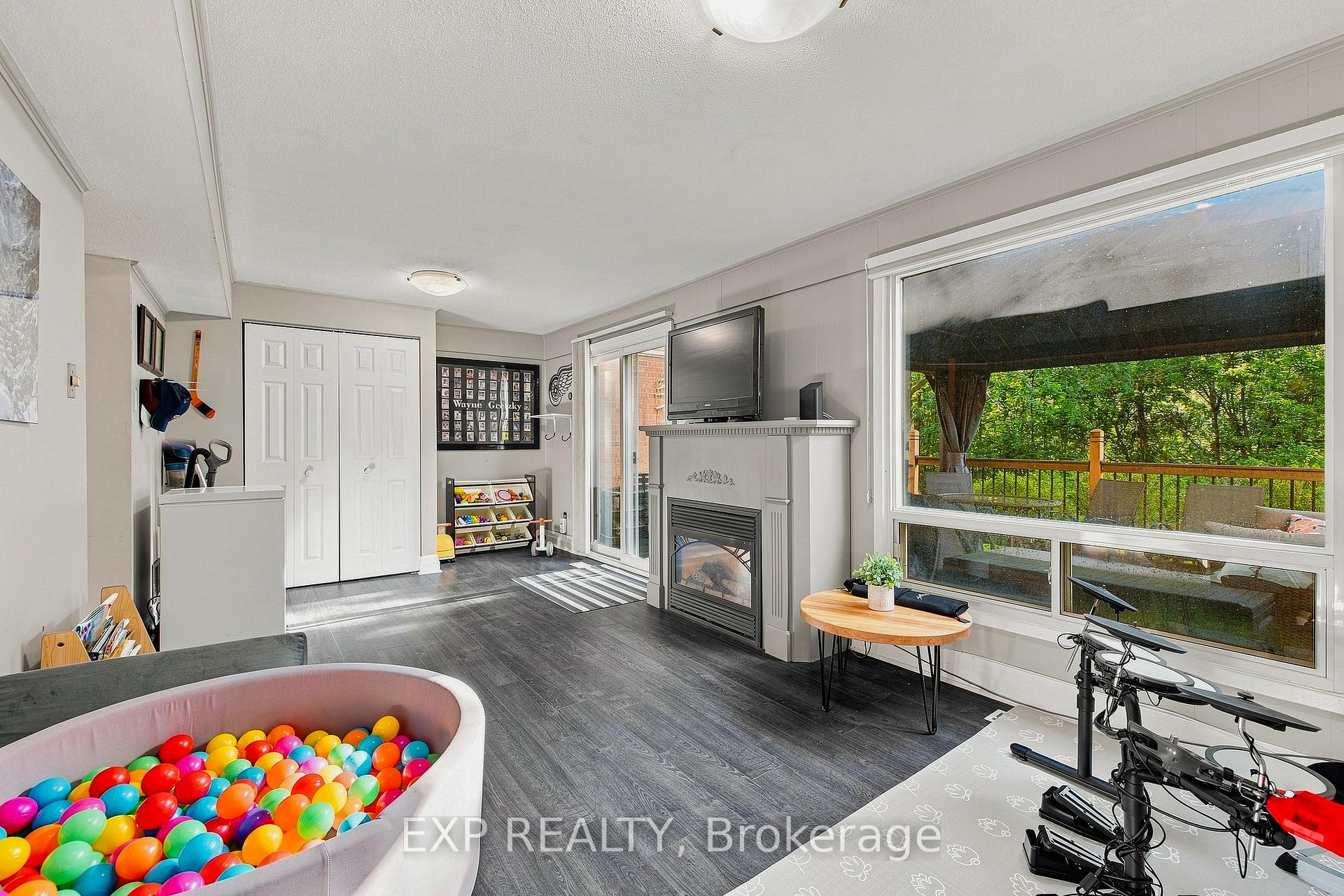 Photo 27 of Unit 13, 220 Salisbury Avenue, Cambridge, Blair Road — HOMEH