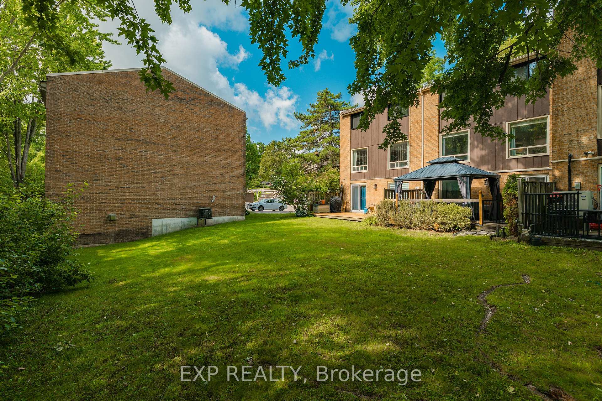 Photo 33 of Unit 13, 220 Salisbury Avenue, Cambridge, Blair Road — HOMEH