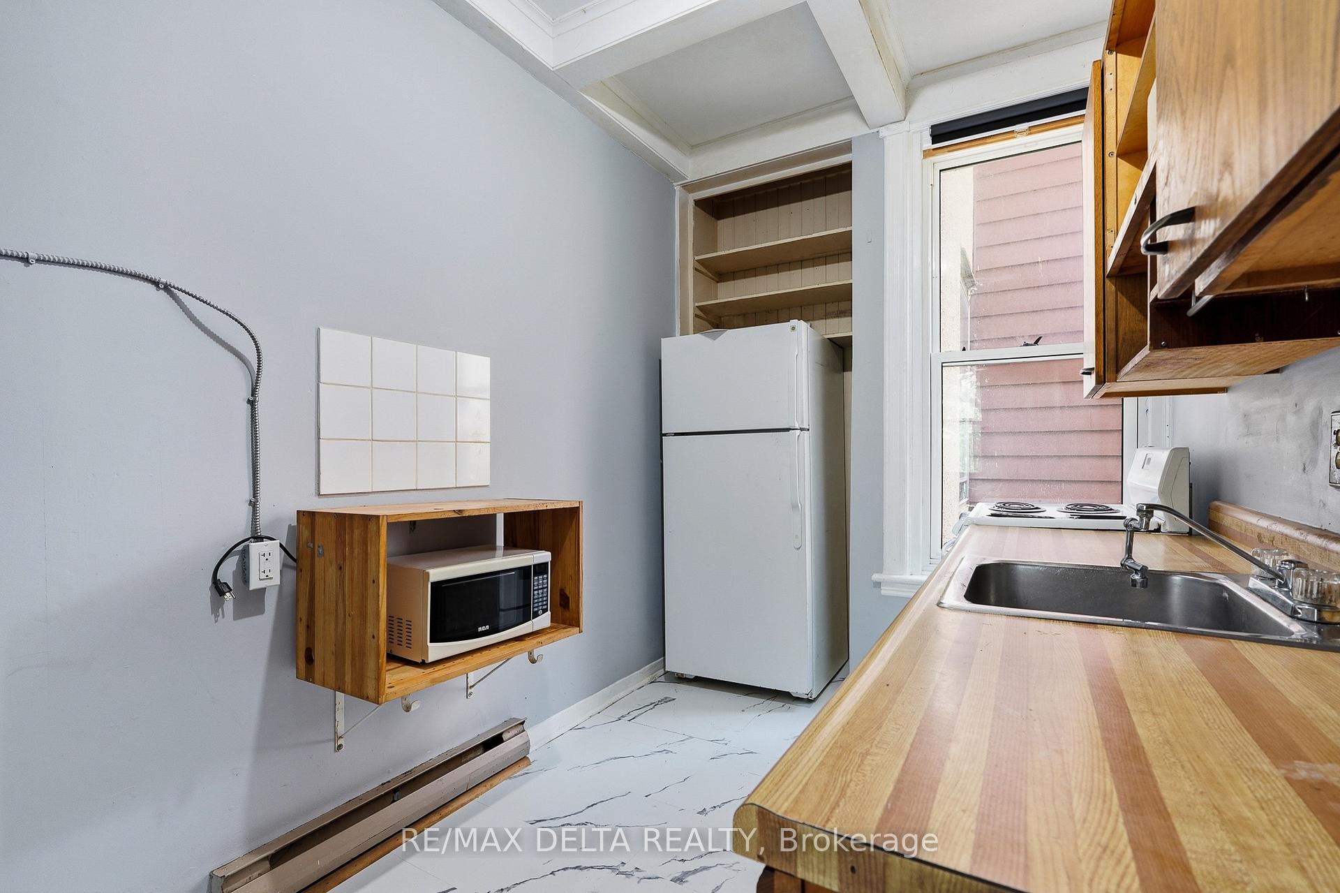 Photo 11 of Unit 2, 516 Bay Street, Ottawa, Ottawa Centre — HOMEH