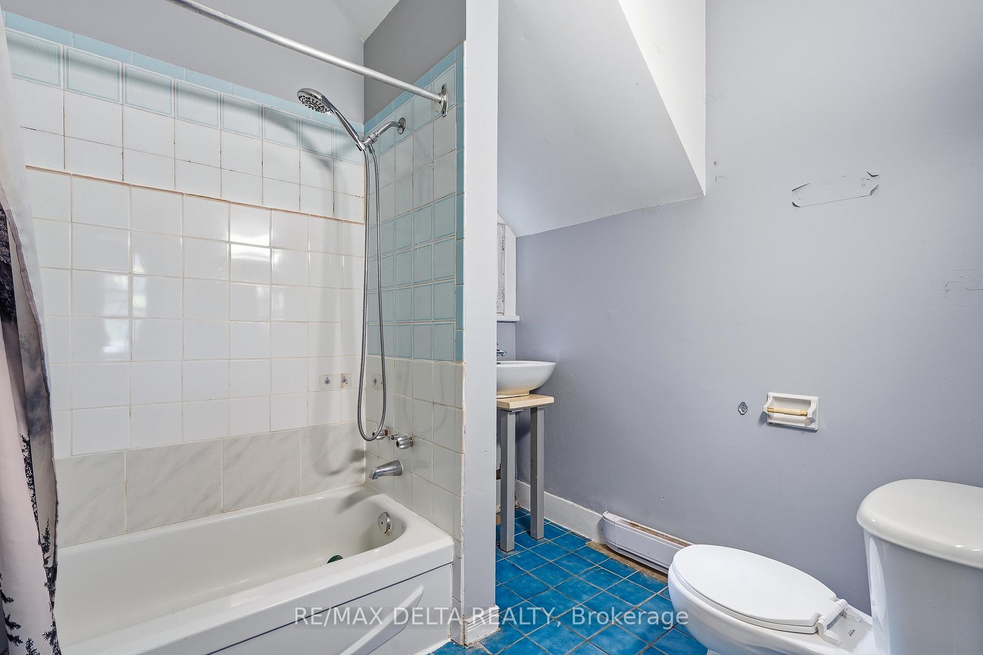 Photo 15 of Unit 2, 516 Bay Street, Ottawa, Ottawa Centre — HOMEH