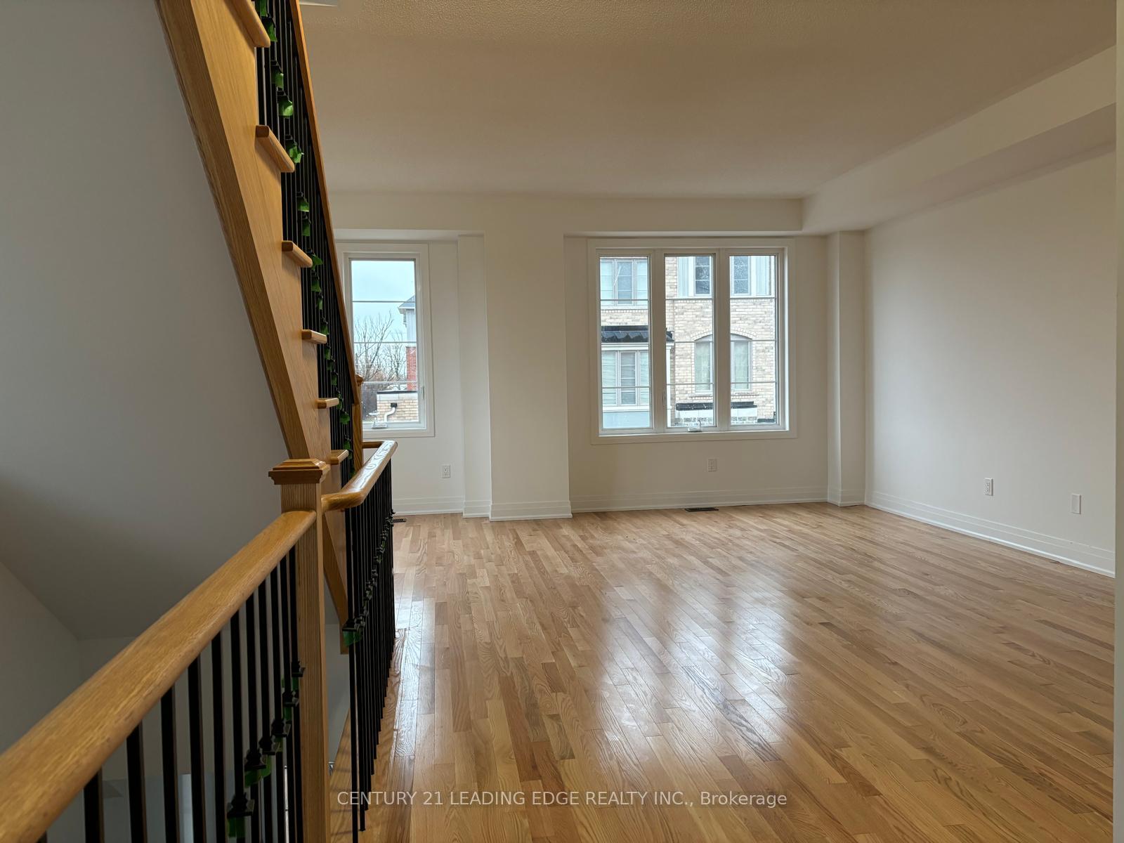Photo 13 of 2 Nautical Way, Whitby, Port Whitby — HOMEH