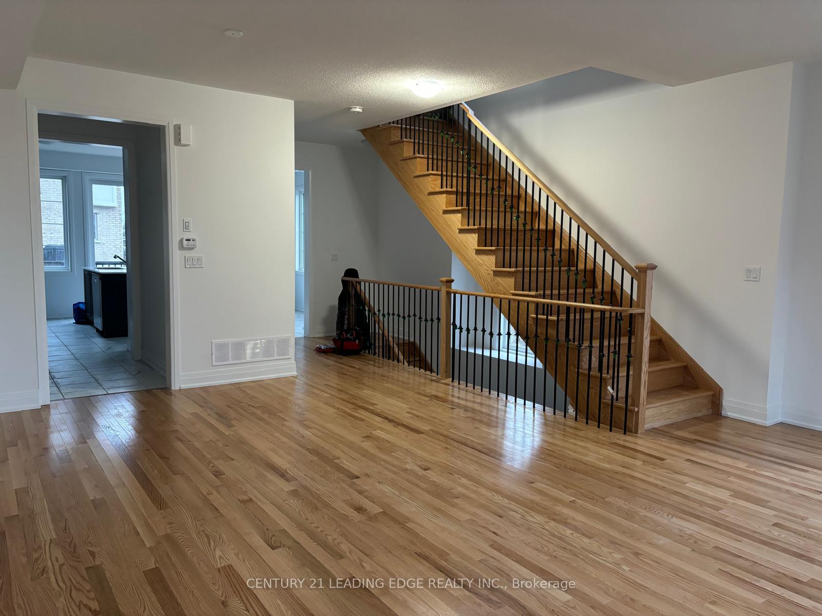 Photo 21 of 2 Nautical Way, Whitby, Port Whitby — HOMEH