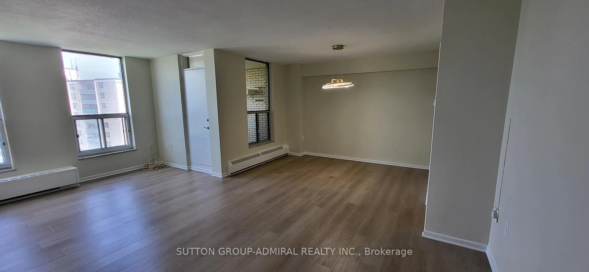 Photo 7 of Unit 1409, 130 Neptune Drive, Toronto, Englemount-Lawrence — HOMEH